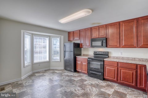 Townhouse For Rent - 327 Tribbitt Street<br/> DOVER, DE 19904