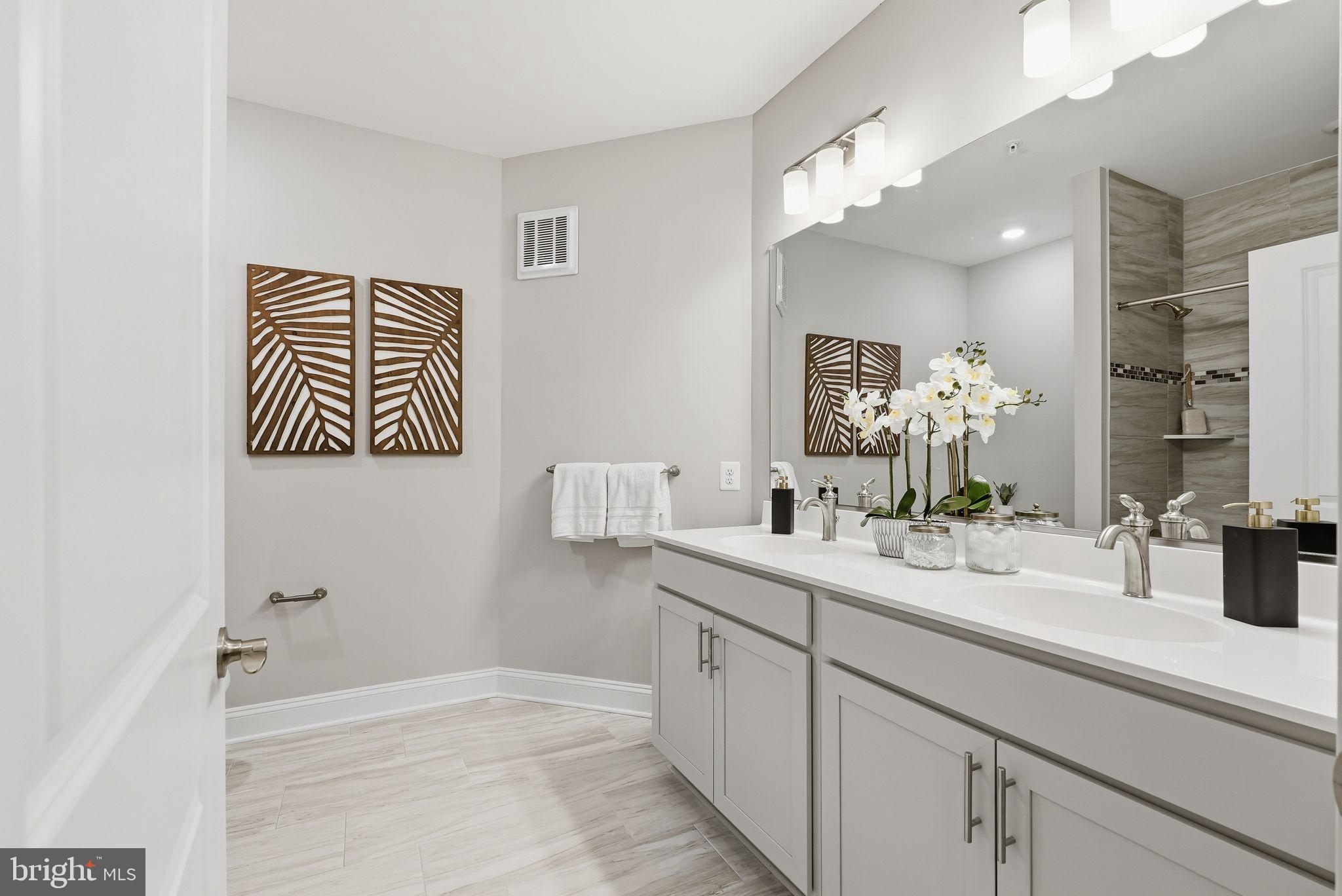 406 BOLD RULER COURT 302