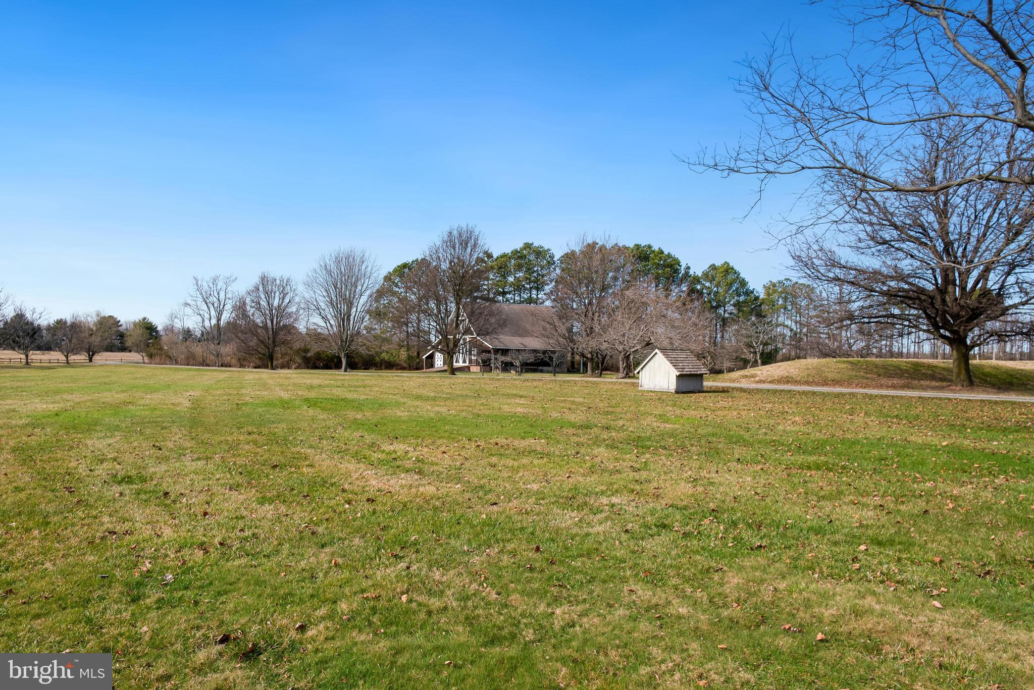 LITTLE NECK FARM - Residential