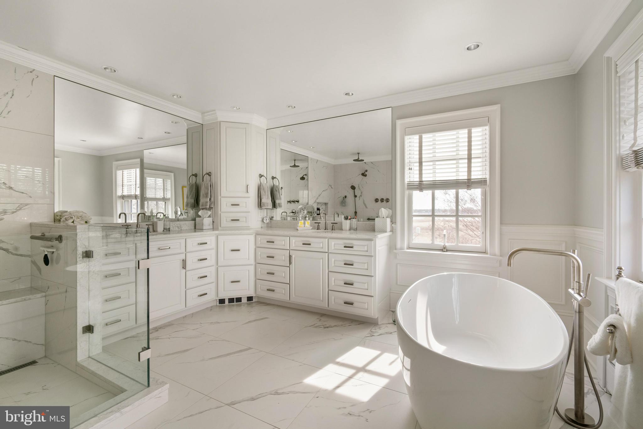 LITTLE NECK FARM - Residential