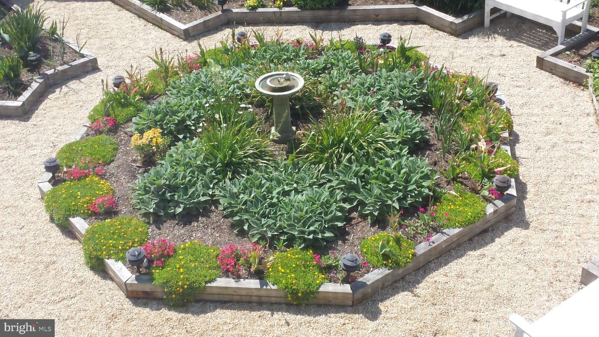 LITTLE NECK FARM - Residential