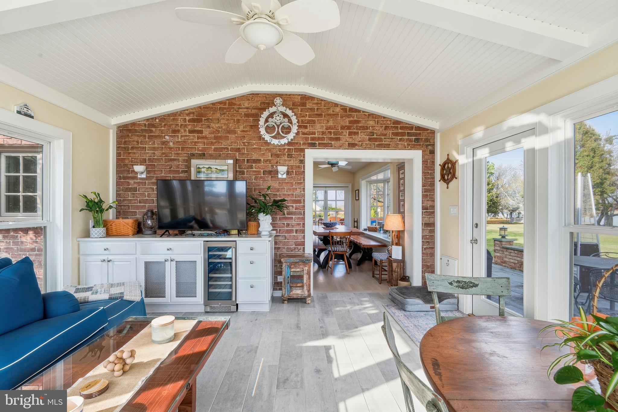 LITTLE NECK FARM - Residential