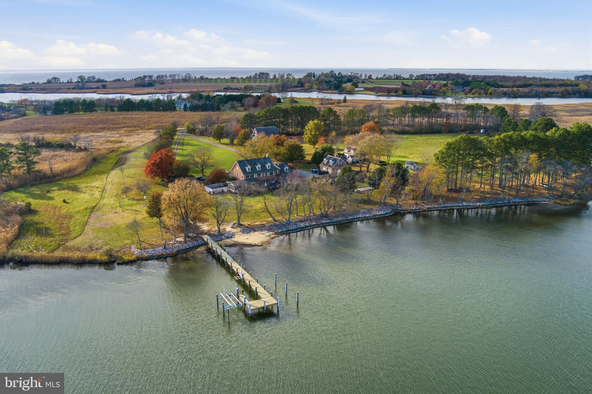 LITTLE NECK FARM - Residential