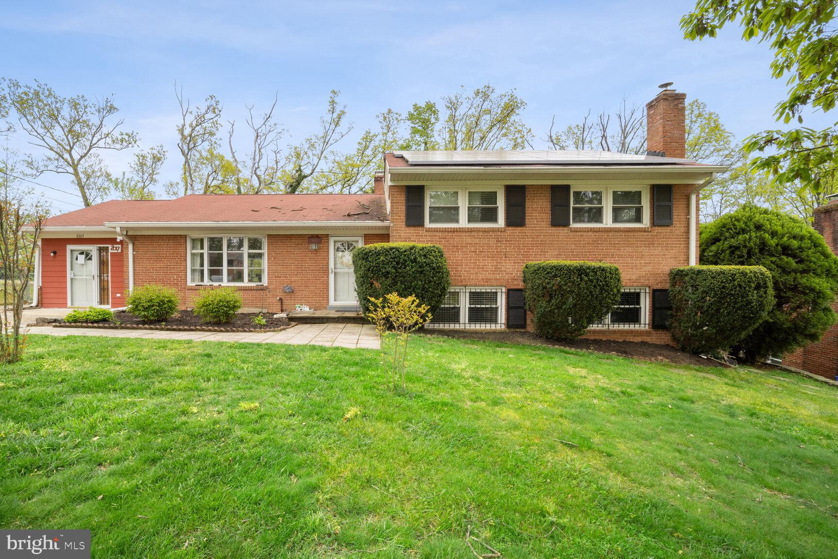 HILLANDALE FOREST - Residential