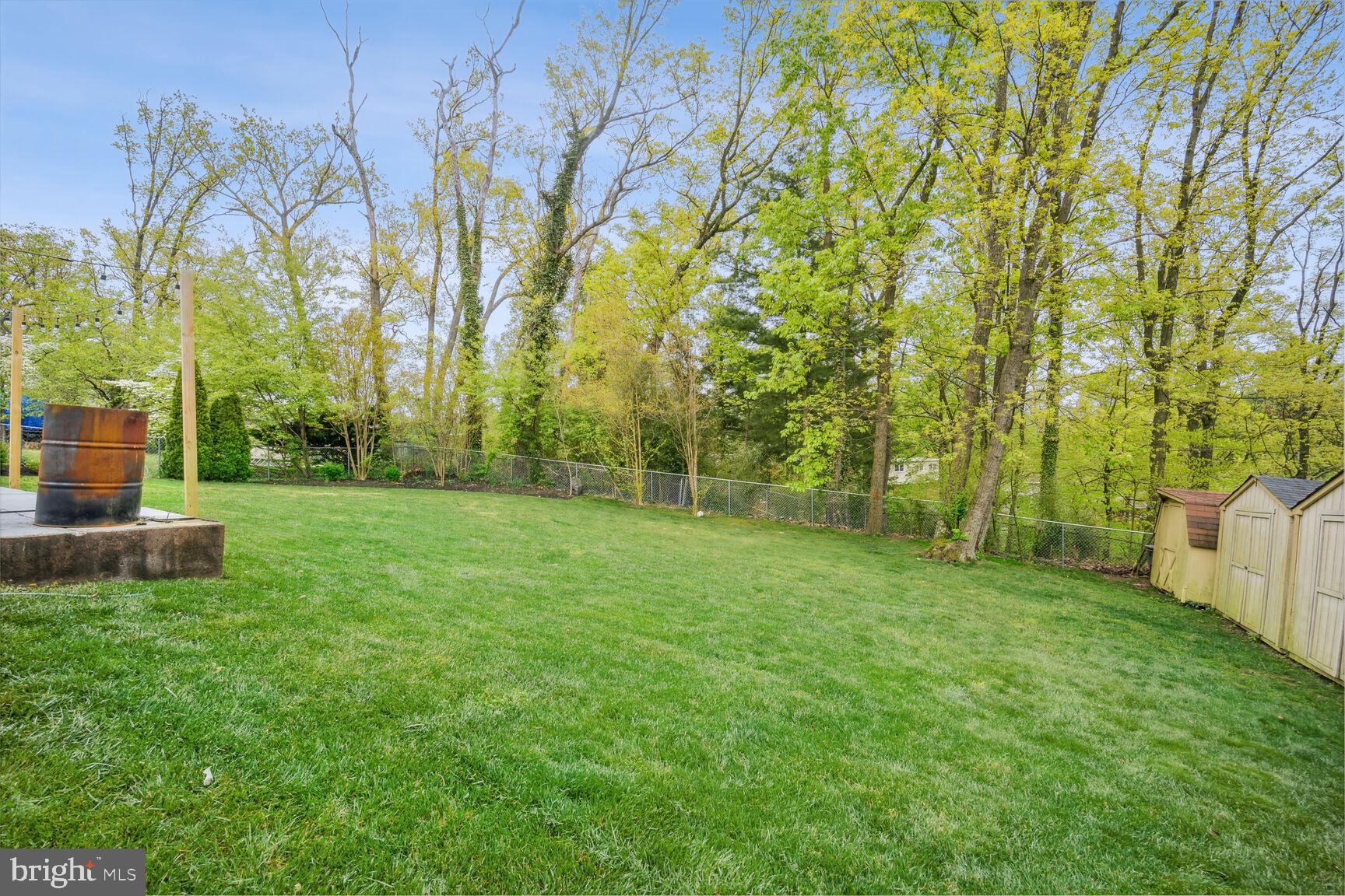 HILLANDALE FOREST - Residential