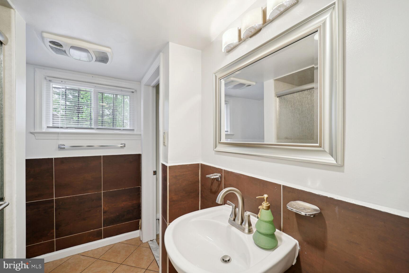 HILLANDALE FOREST - Residential