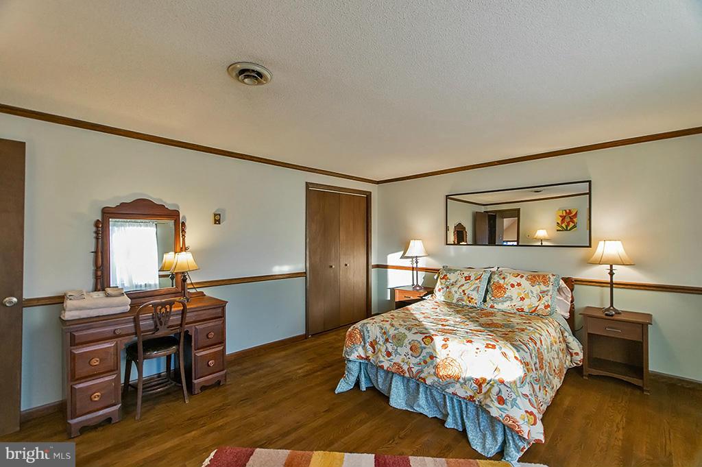 THUNDERBIRD HILLS - Residential