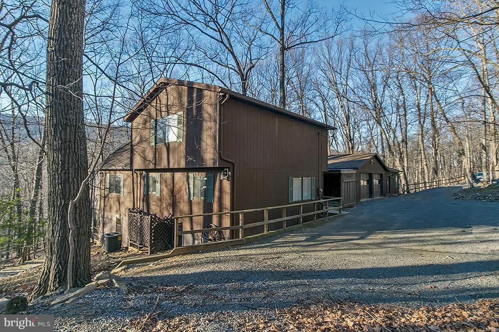 THUNDERBIRD HILLS - Residential