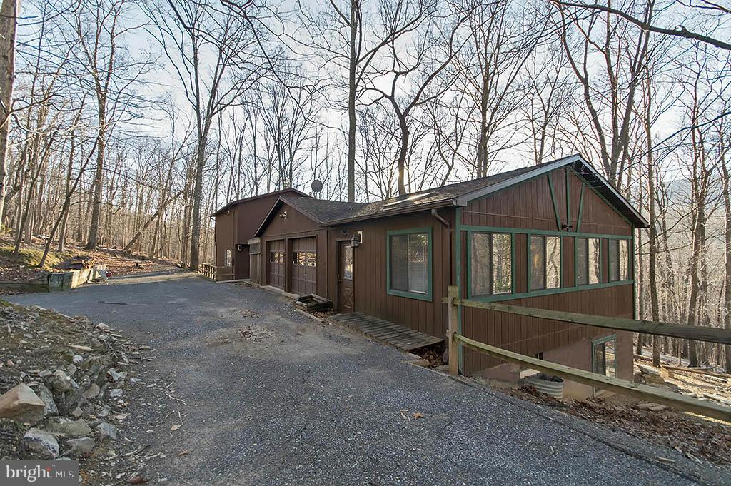 THUNDERBIRD HILLS - Residential