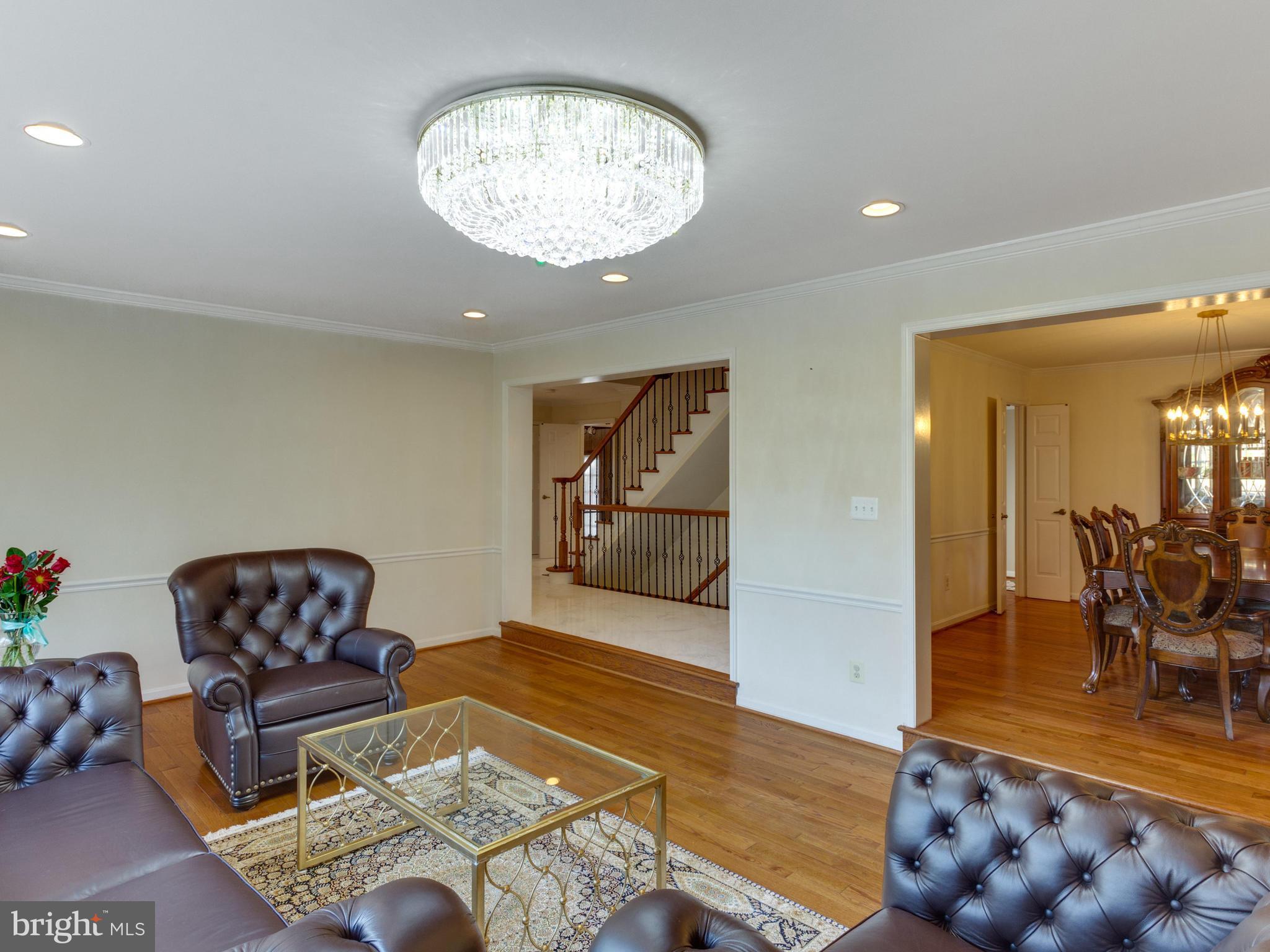 TIMBERLY SOUTH - Residential Lease