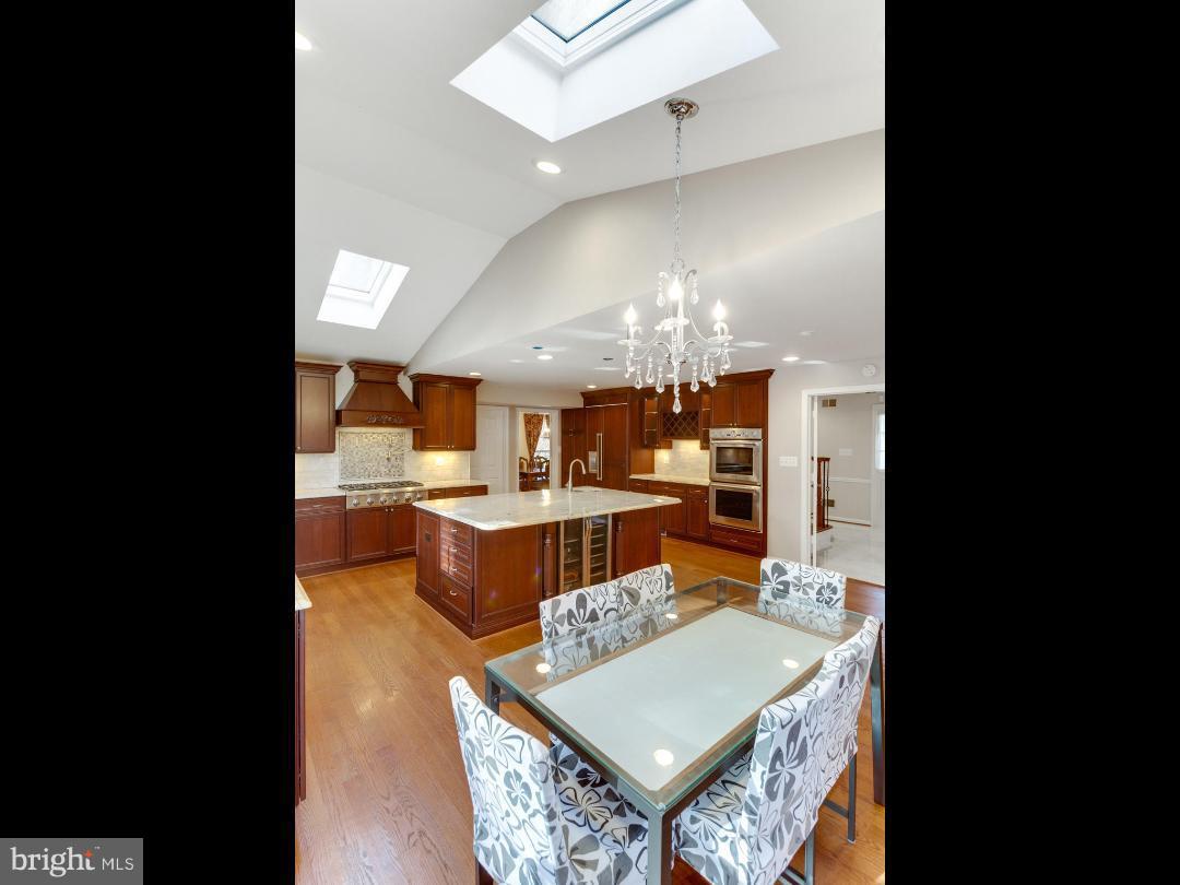 TIMBERLY SOUTH - Residential Lease