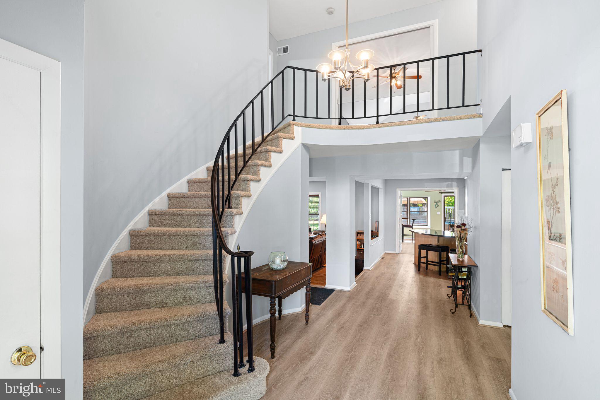 PEBBLE CREEK - Residential