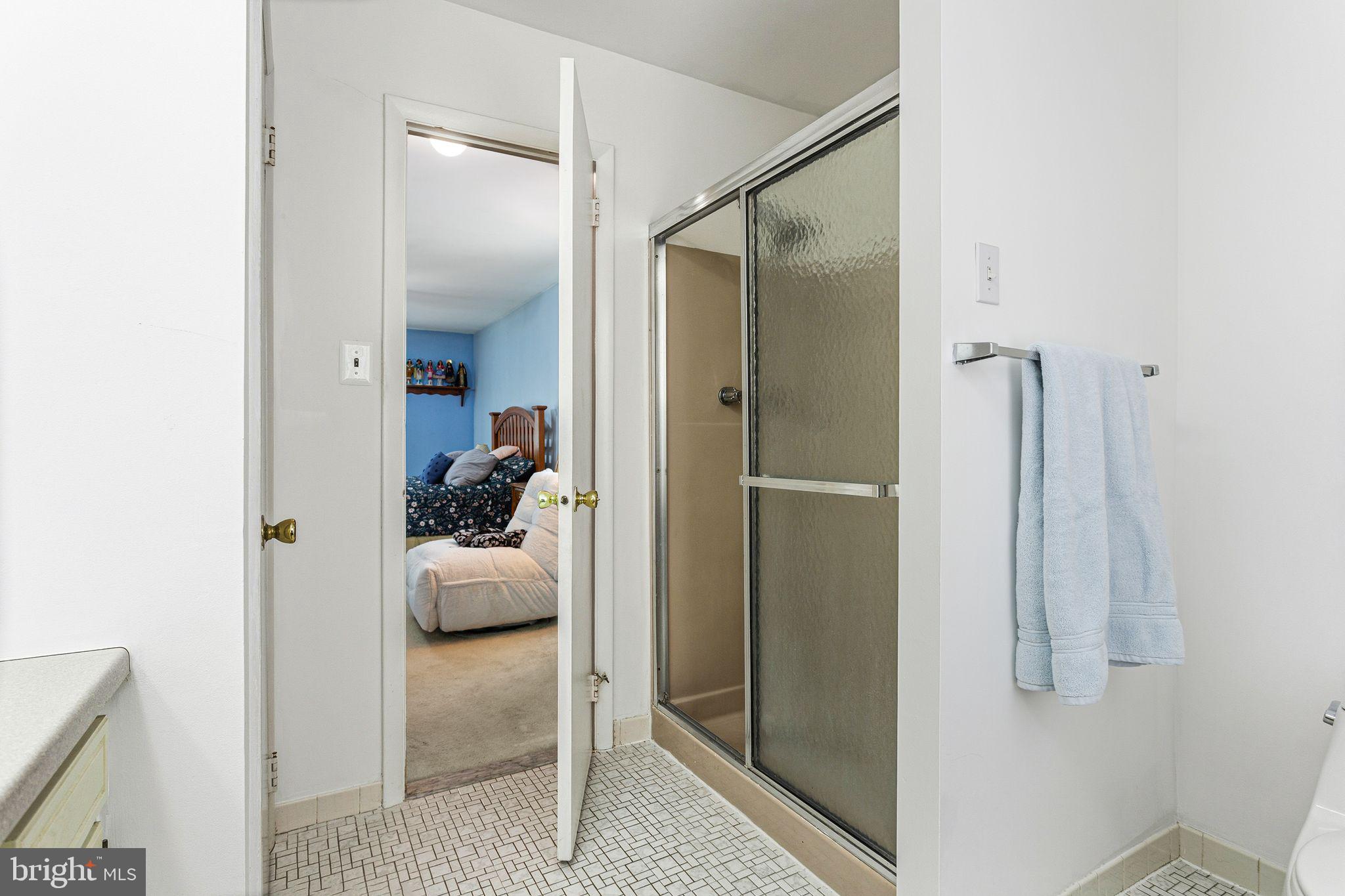 PEBBLE CREEK - Residential