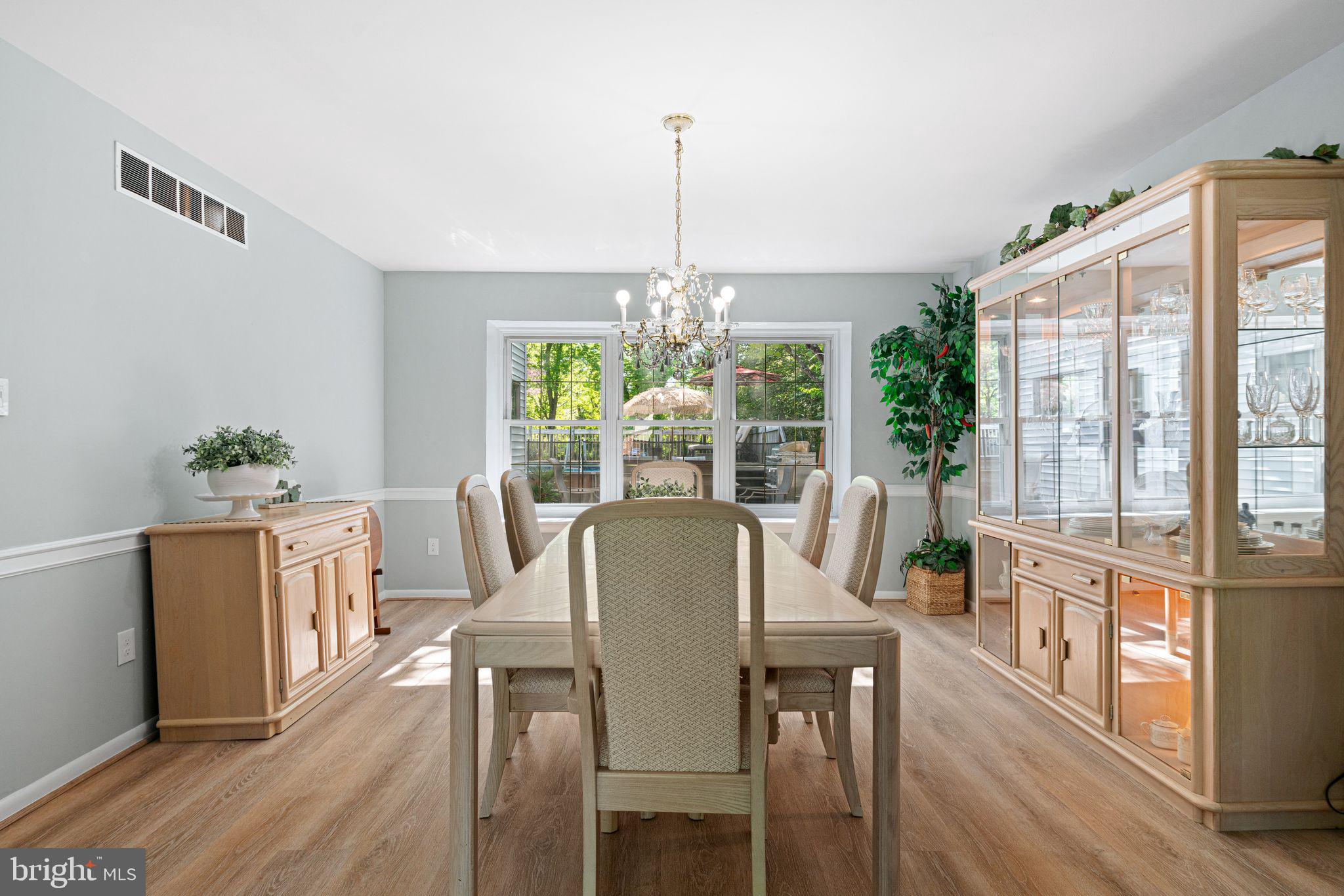 PEBBLE CREEK - Residential