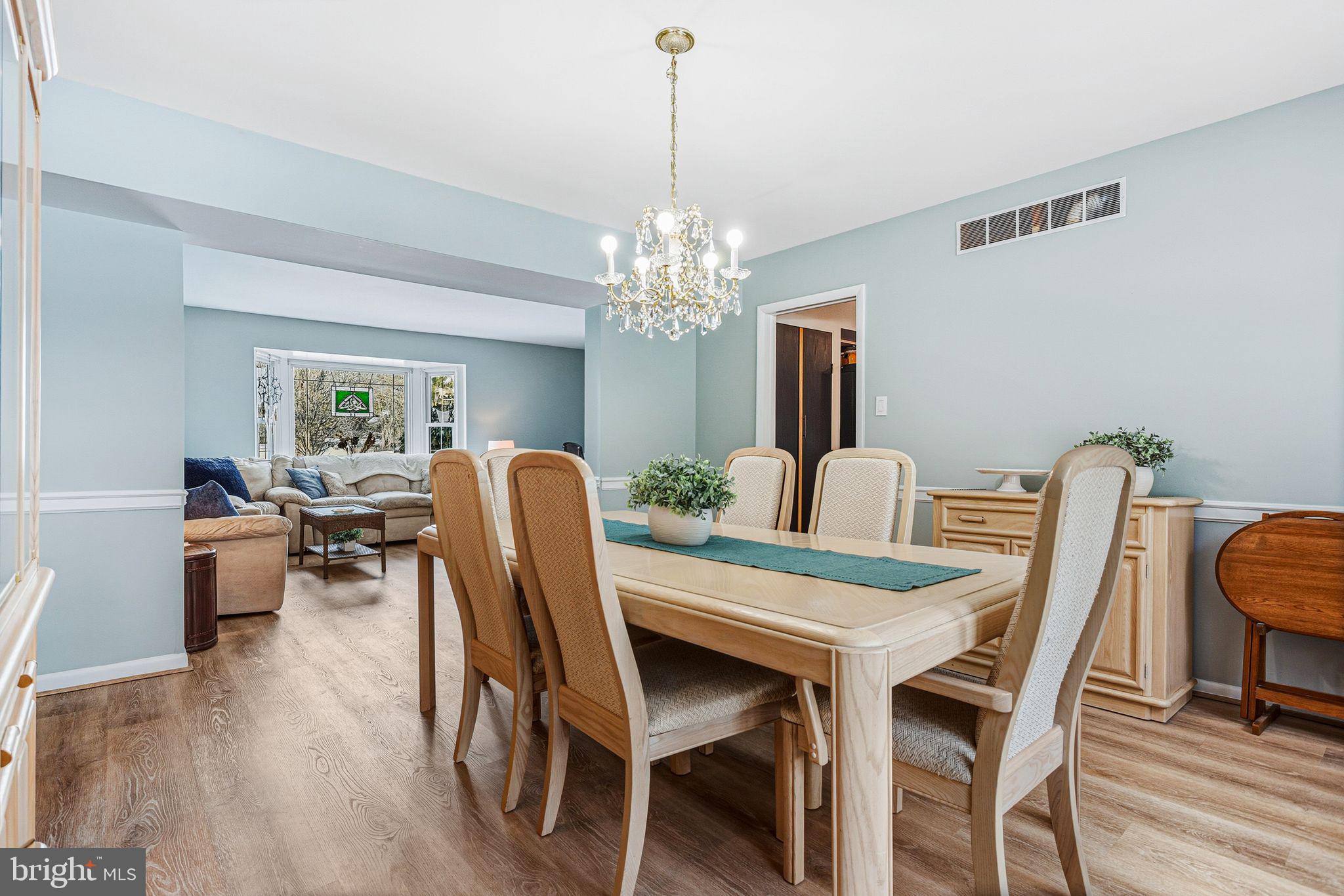 PEBBLE CREEK - Residential