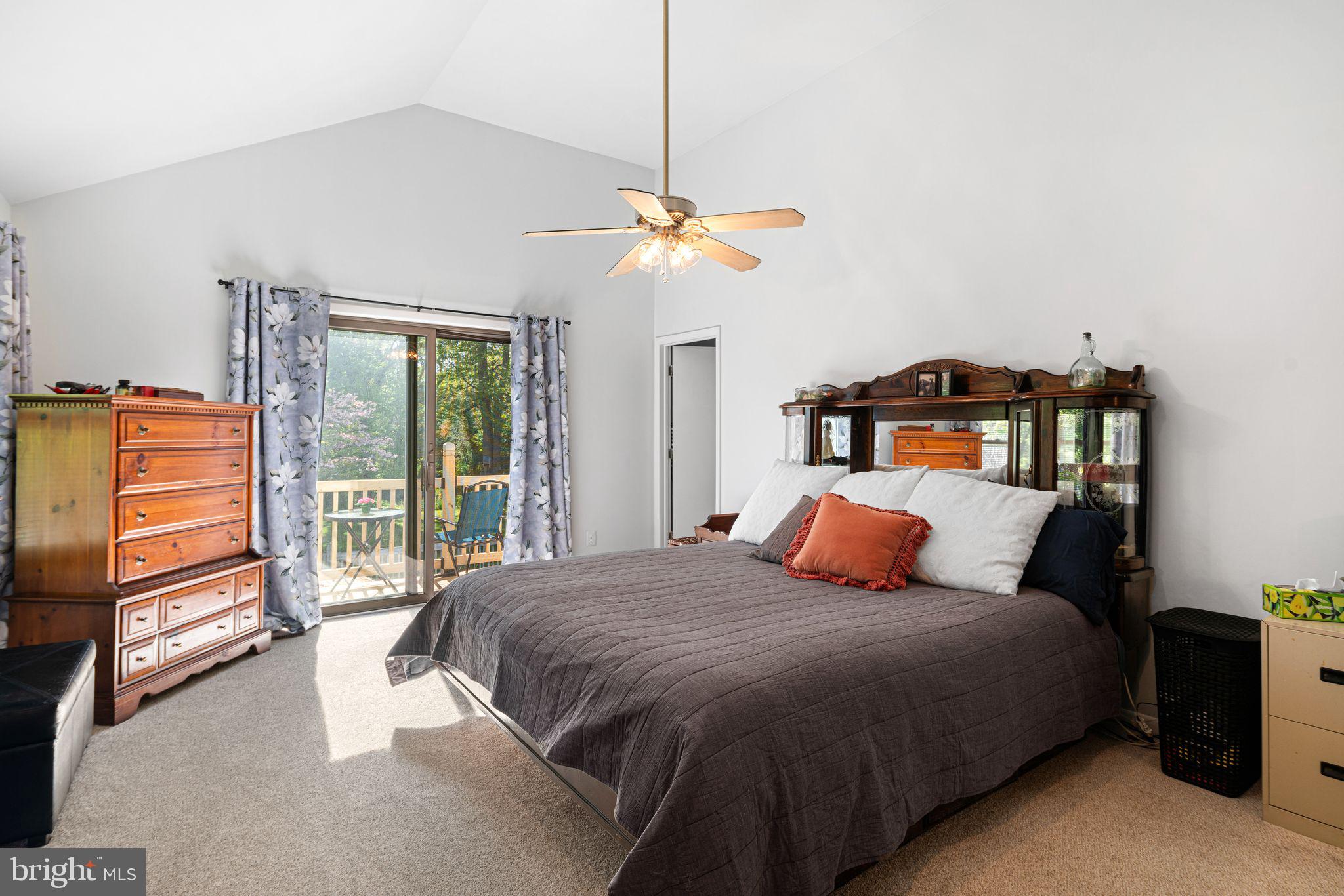 PEBBLE CREEK - Residential