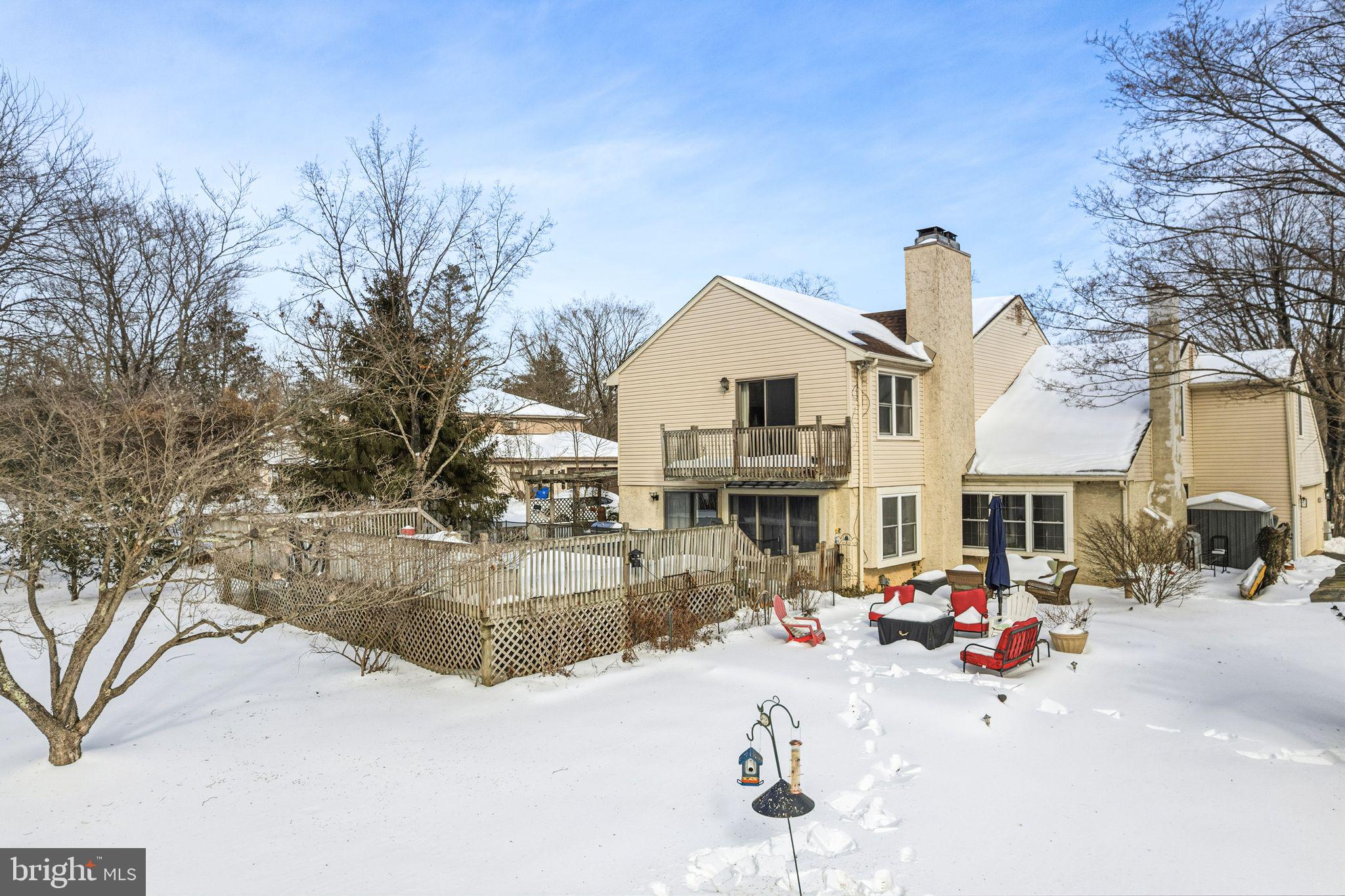 PEBBLE CREEK - Residential