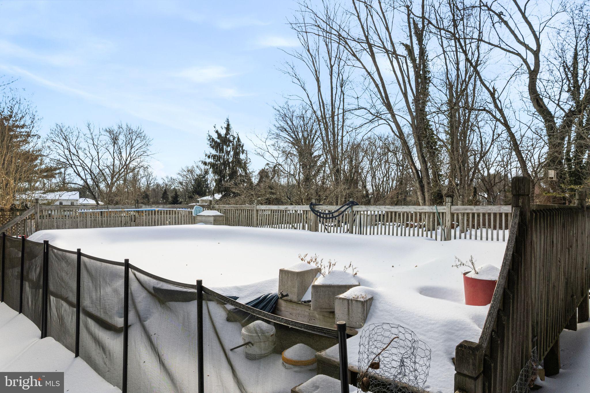 PEBBLE CREEK - Residential