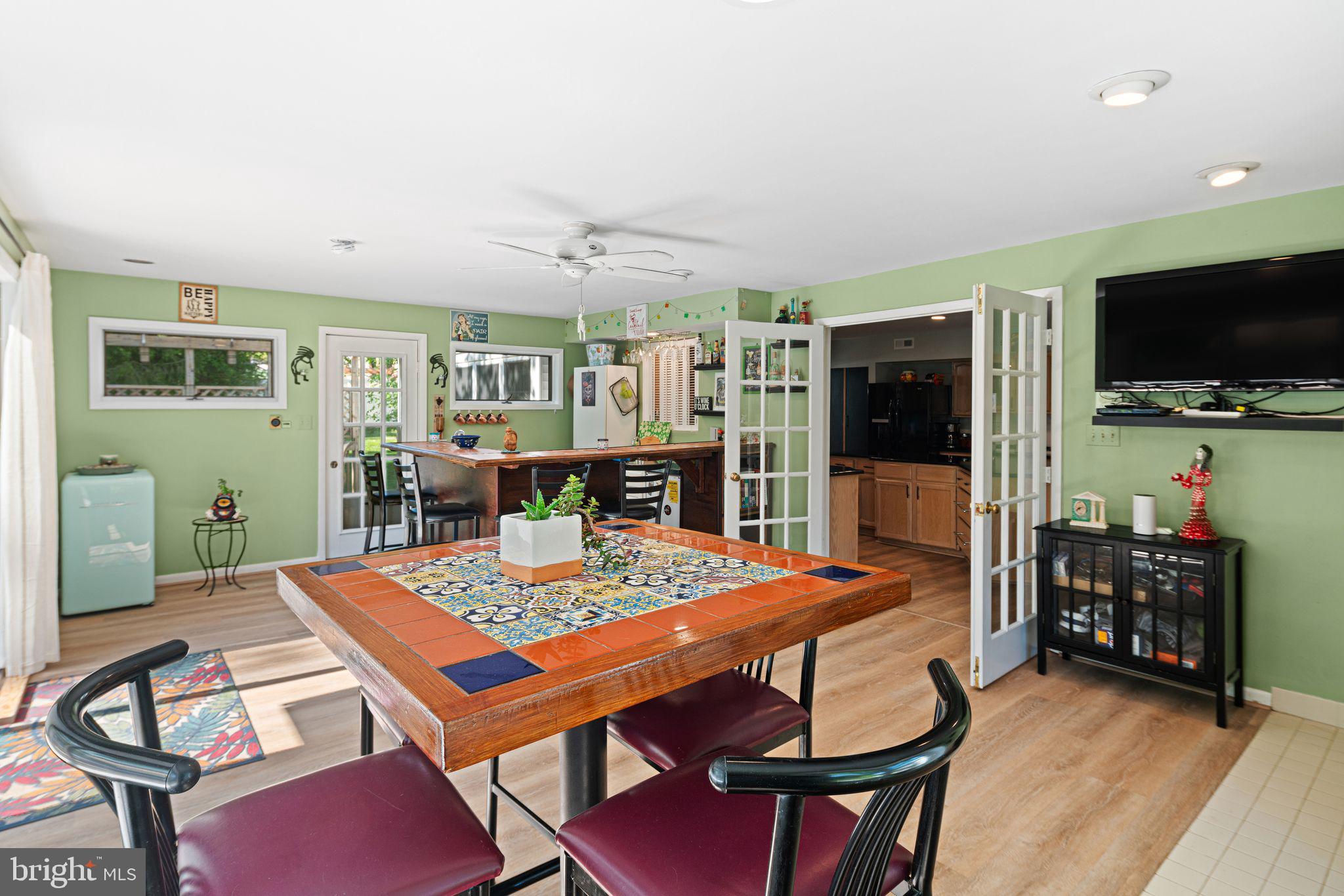 PEBBLE CREEK - Residential