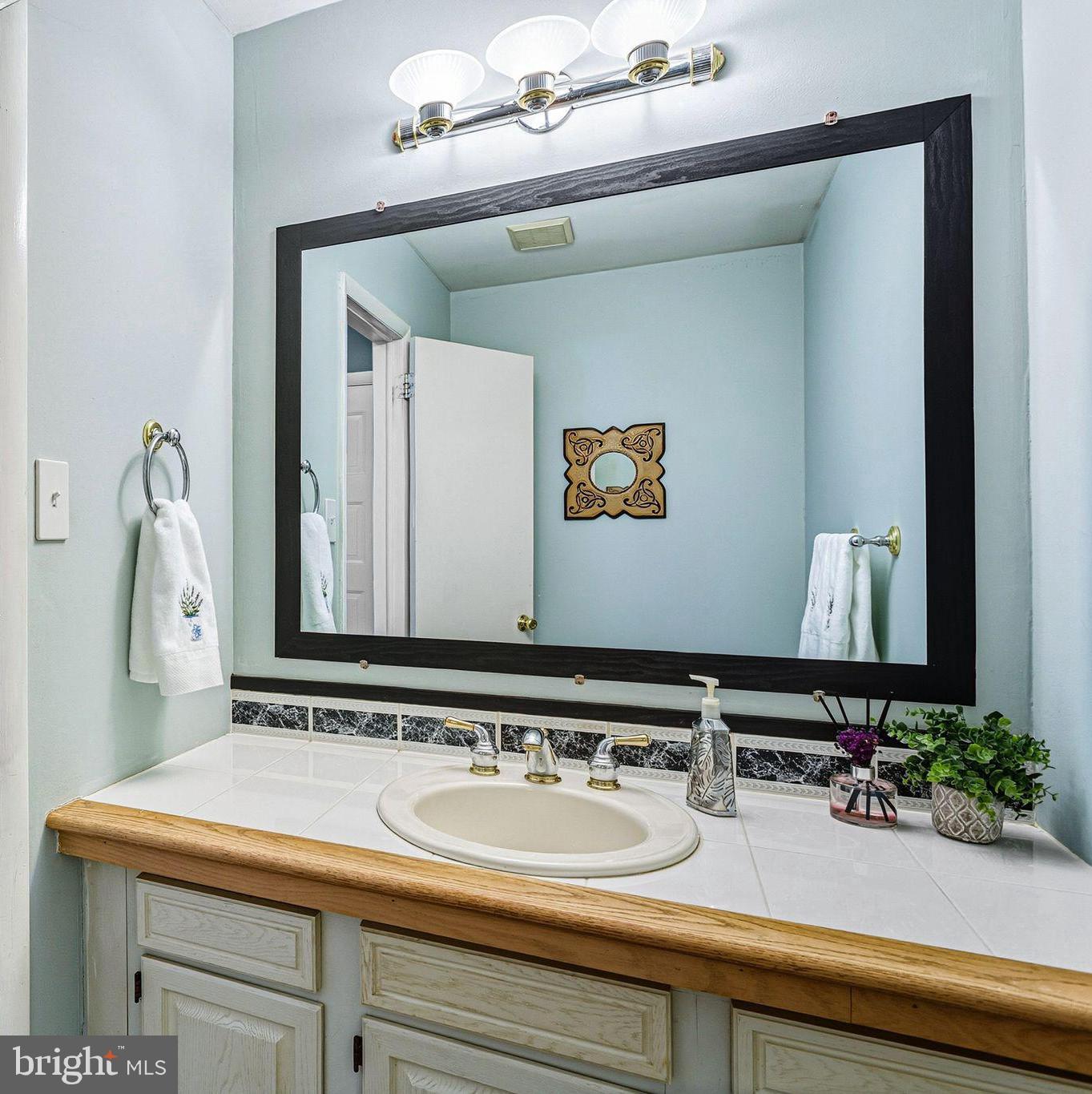 PEBBLE CREEK - Residential