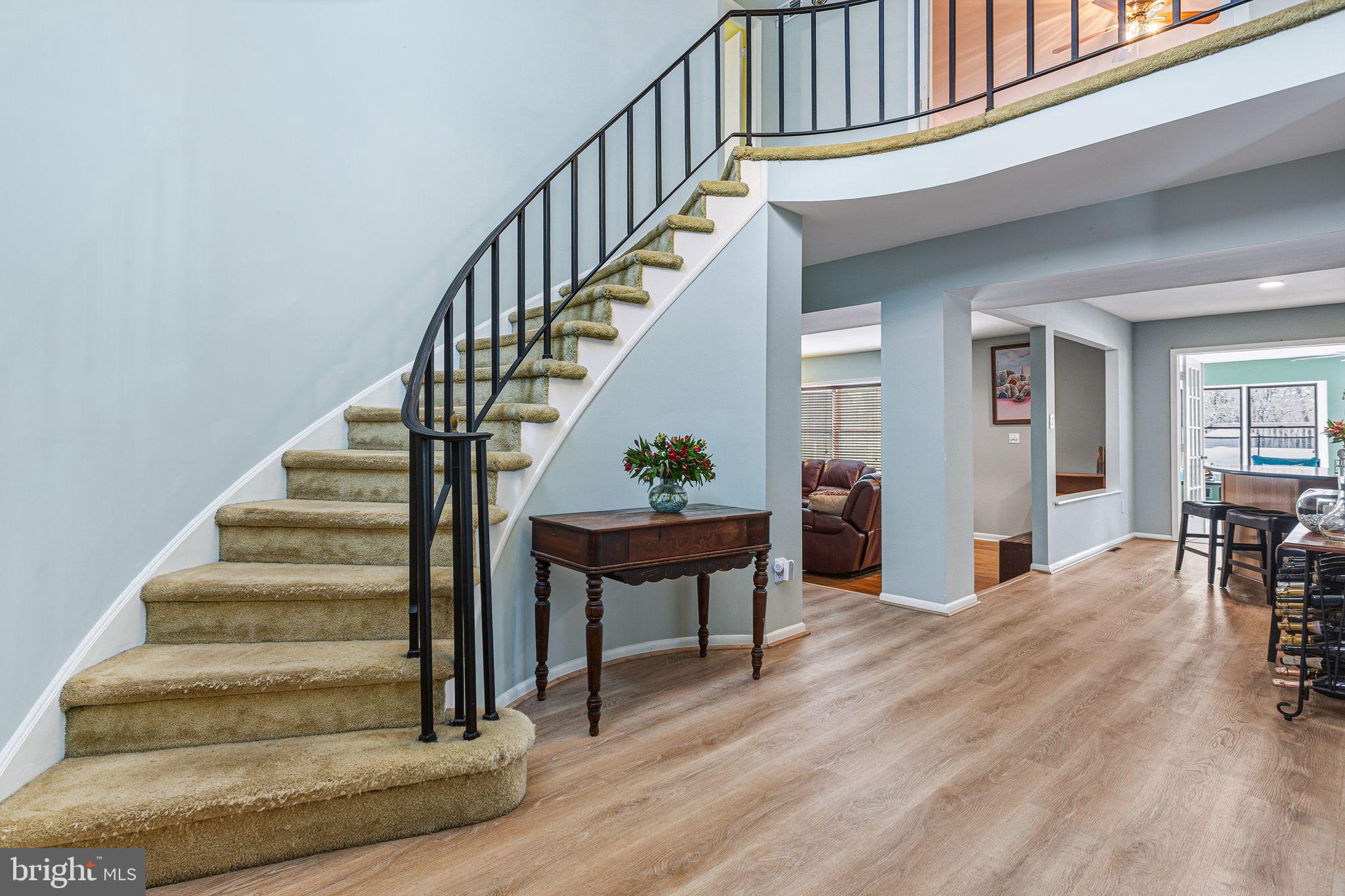 PEBBLE CREEK - Residential