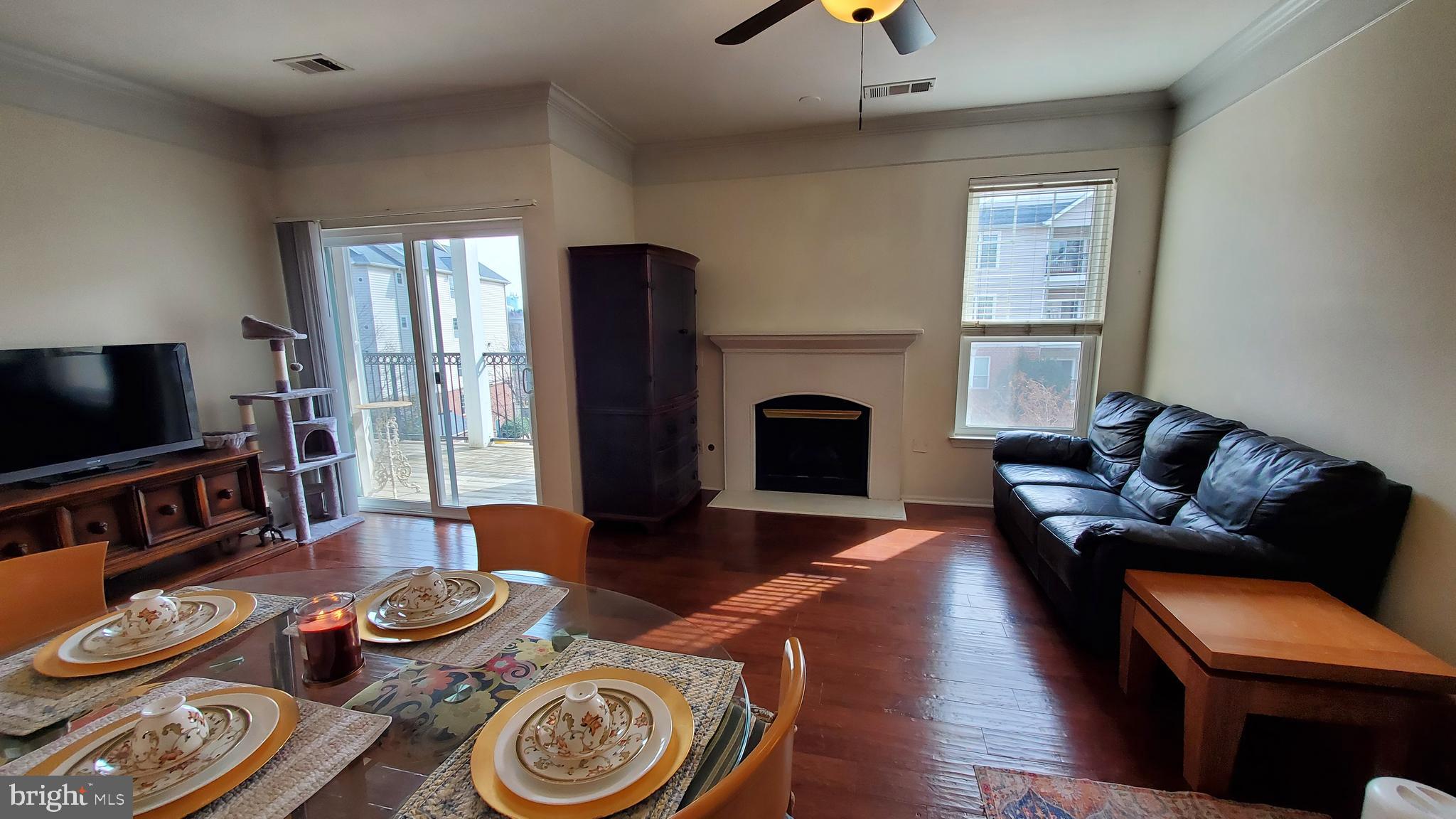 GATES OF MCLEAN - Residential Lease