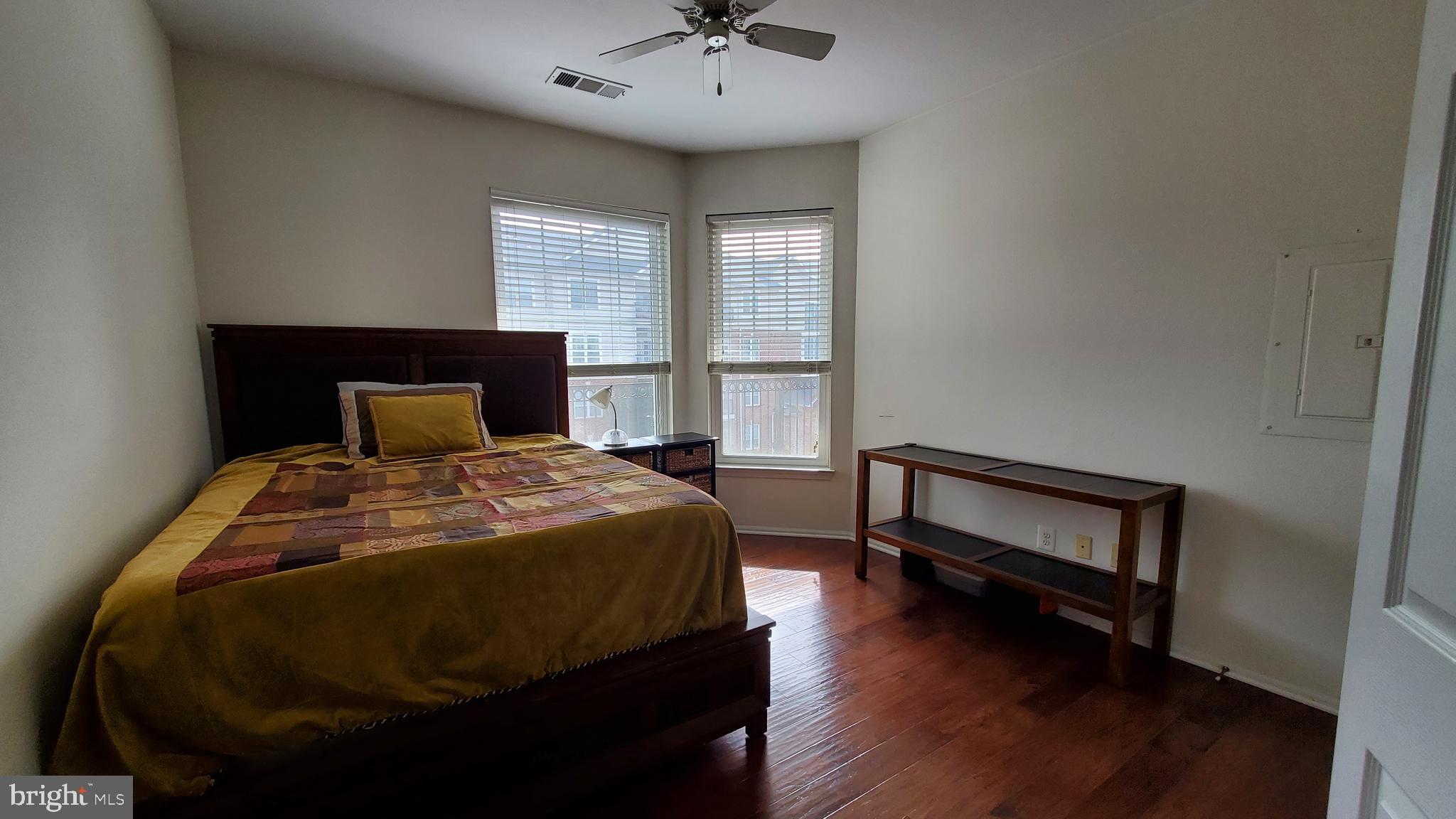 GATES OF MCLEAN - Residential Lease