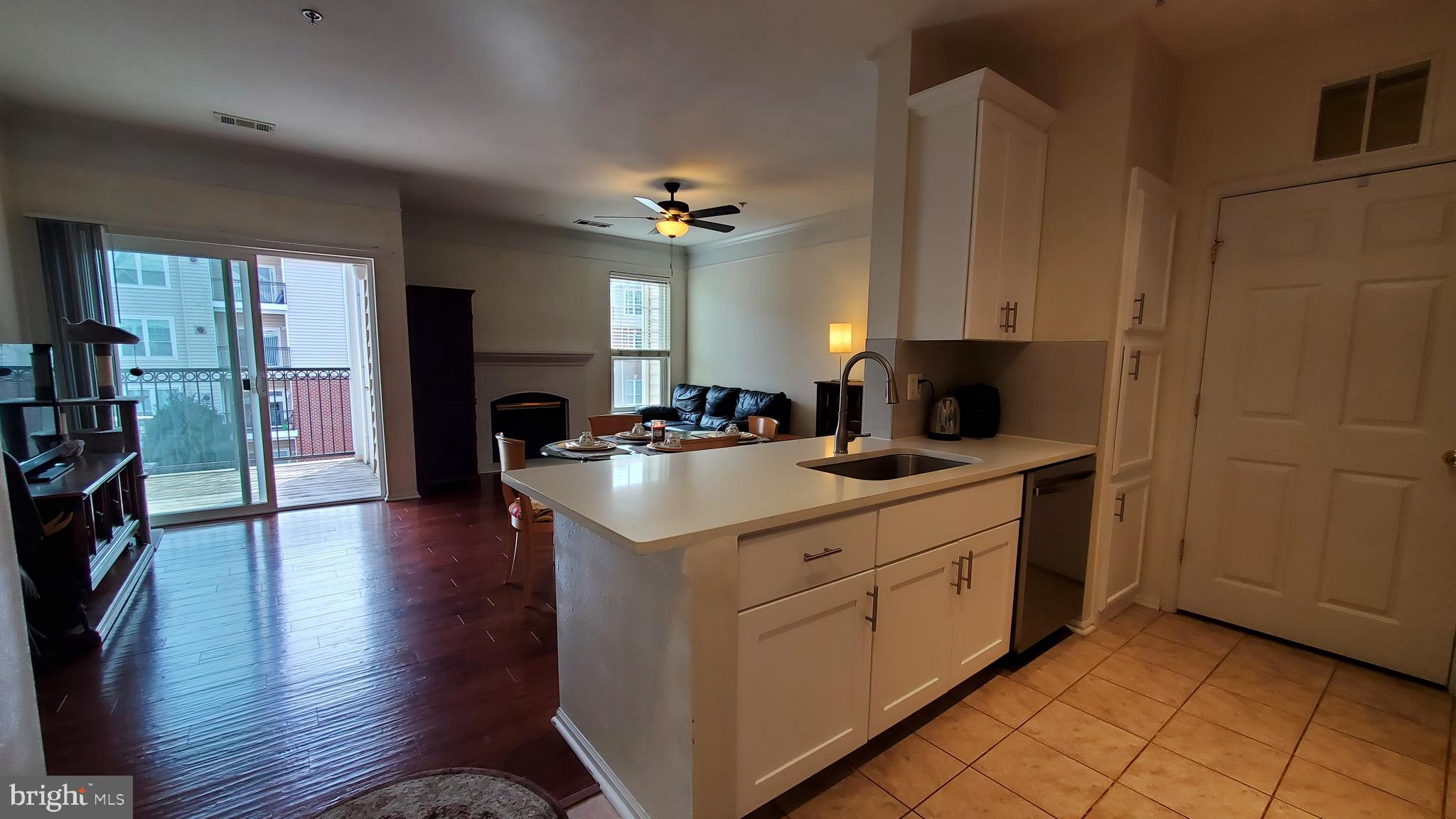 GATES OF MCLEAN - Residential Lease