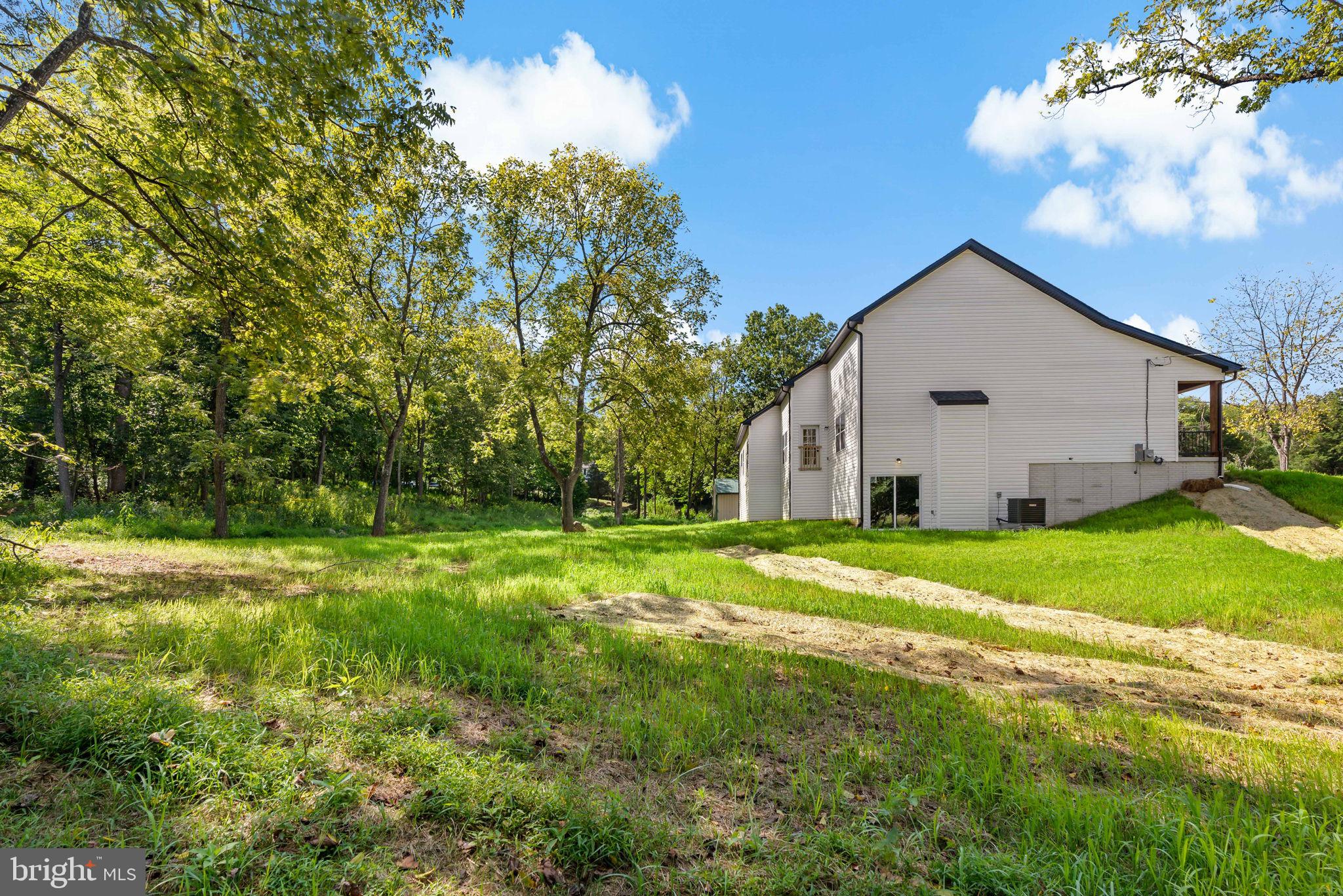 POTOMAC RIVER FARMS - Residential