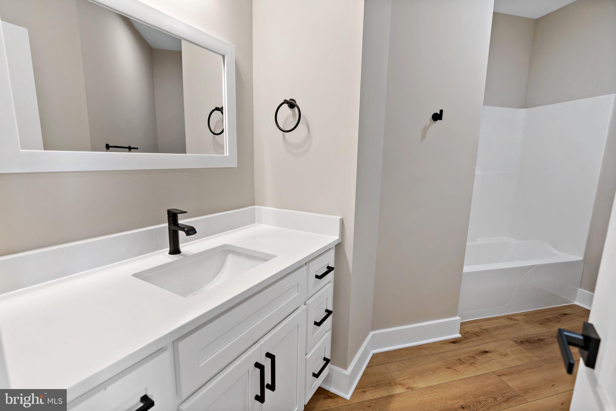 POTOMAC RIVER FARMS - Residential