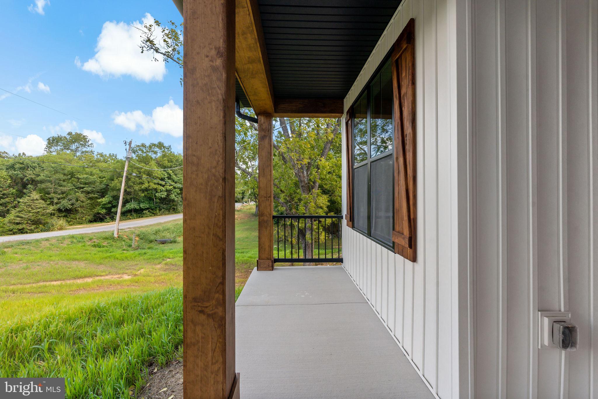 POTOMAC RIVER FARMS - Residential