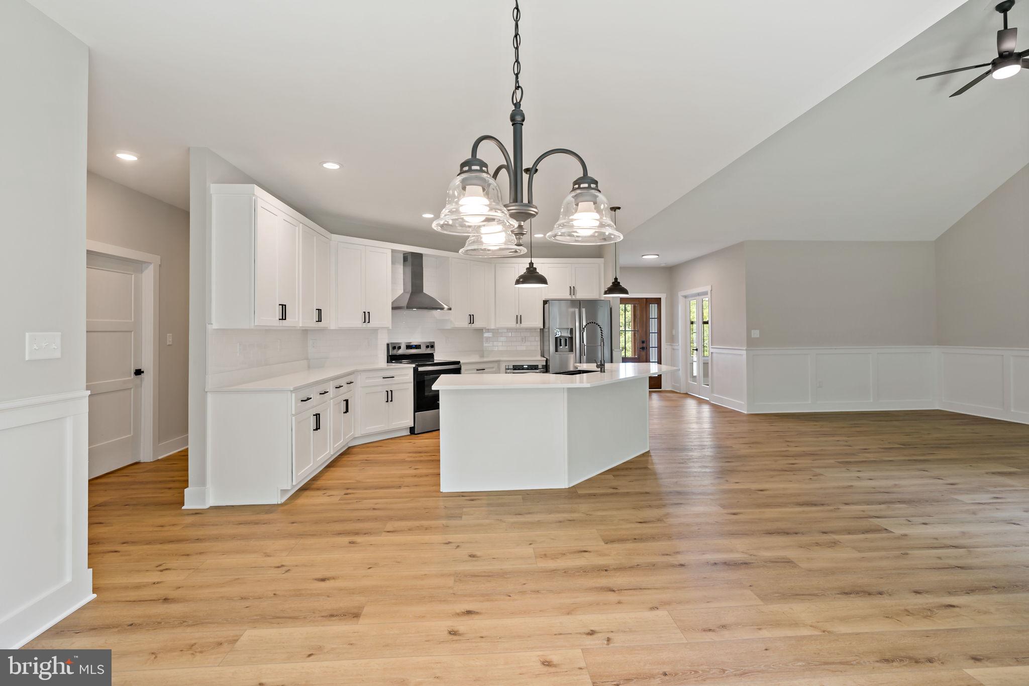 POTOMAC RIVER FARMS - Residential