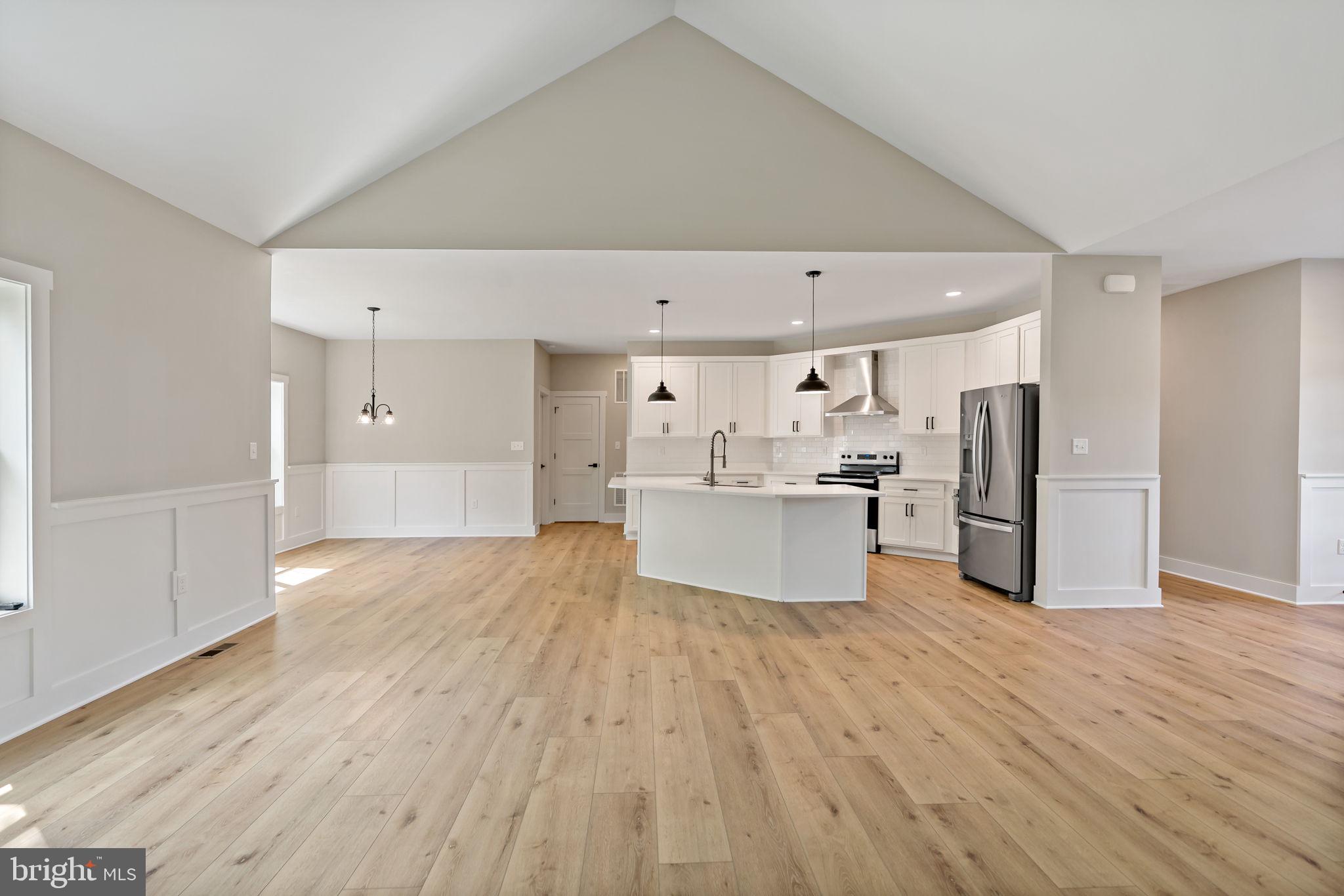 POTOMAC RIVER FARMS - Residential