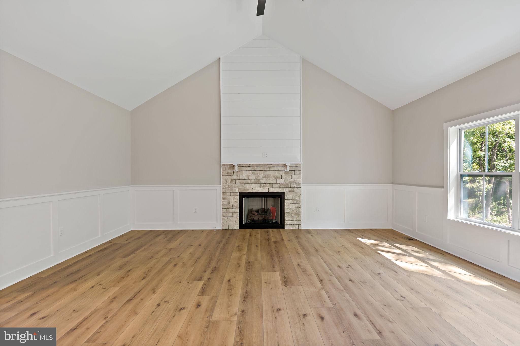 POTOMAC RIVER FARMS - Residential