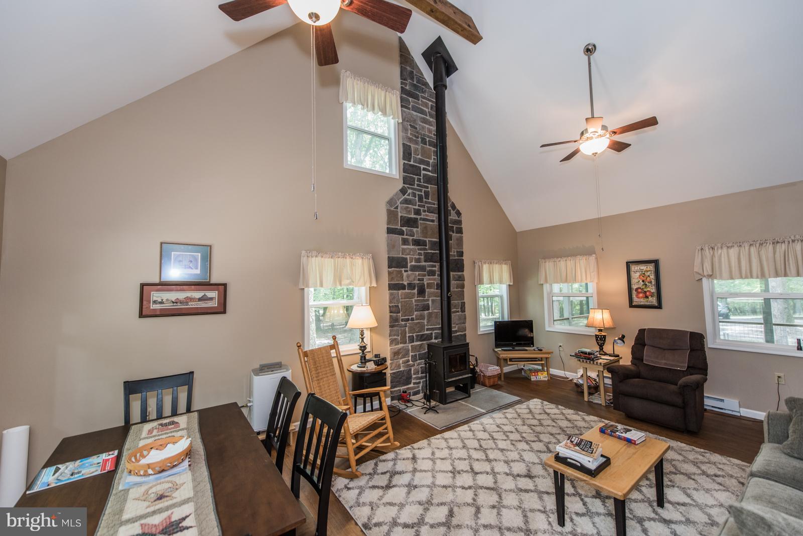 RIVER RIDGE - Residential