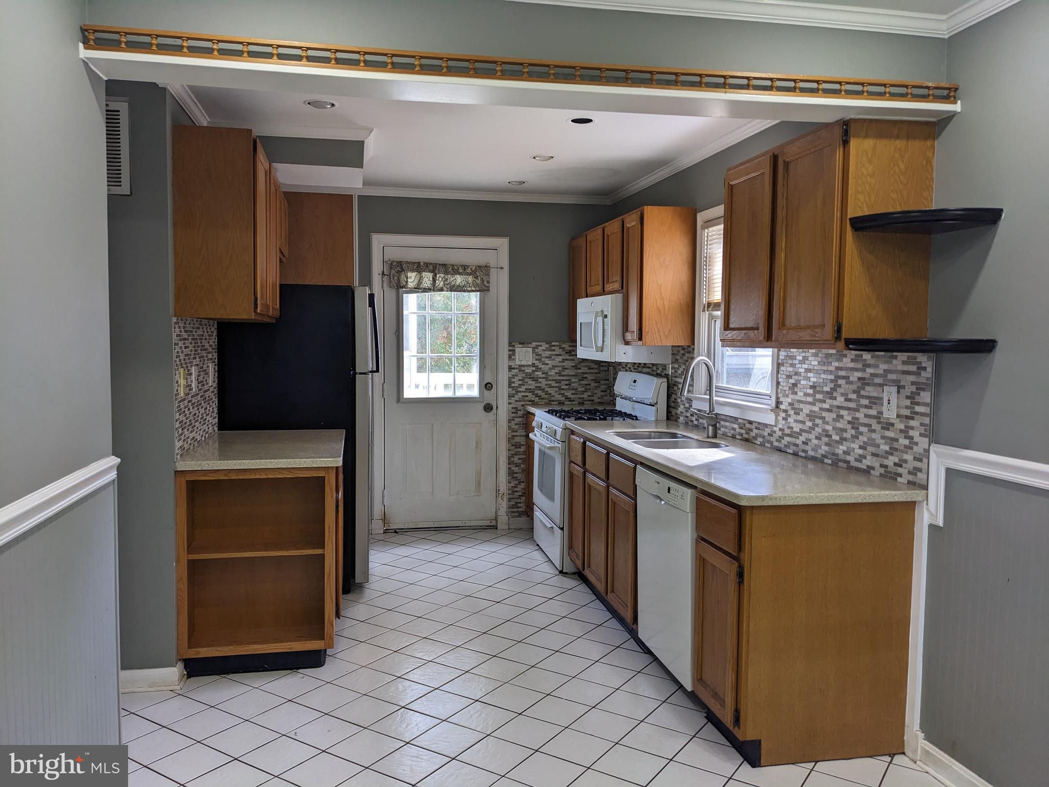 MANASSAS PARK - Residential Lease