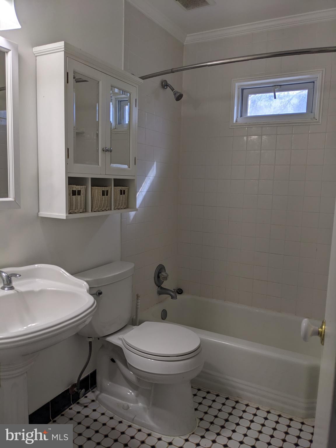 MANASSAS PARK - Residential Lease