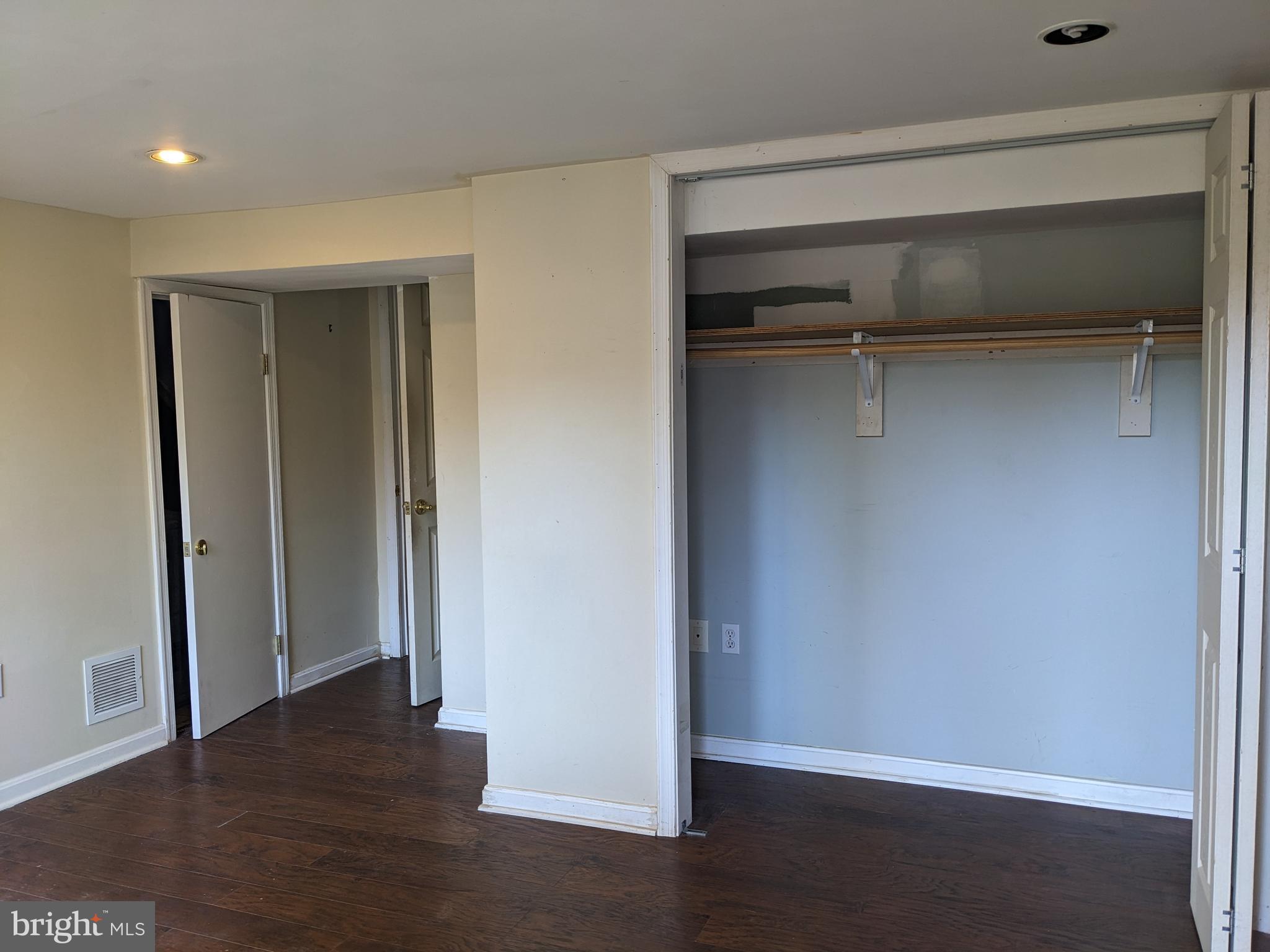 MANASSAS PARK - Residential Lease