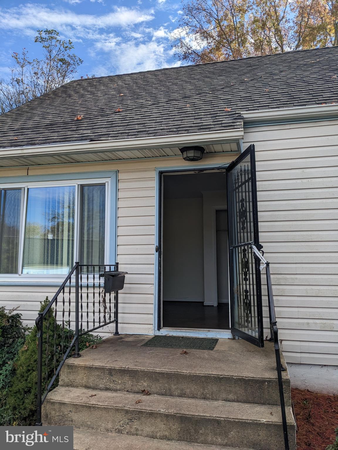 MANASSAS PARK - Residential Lease