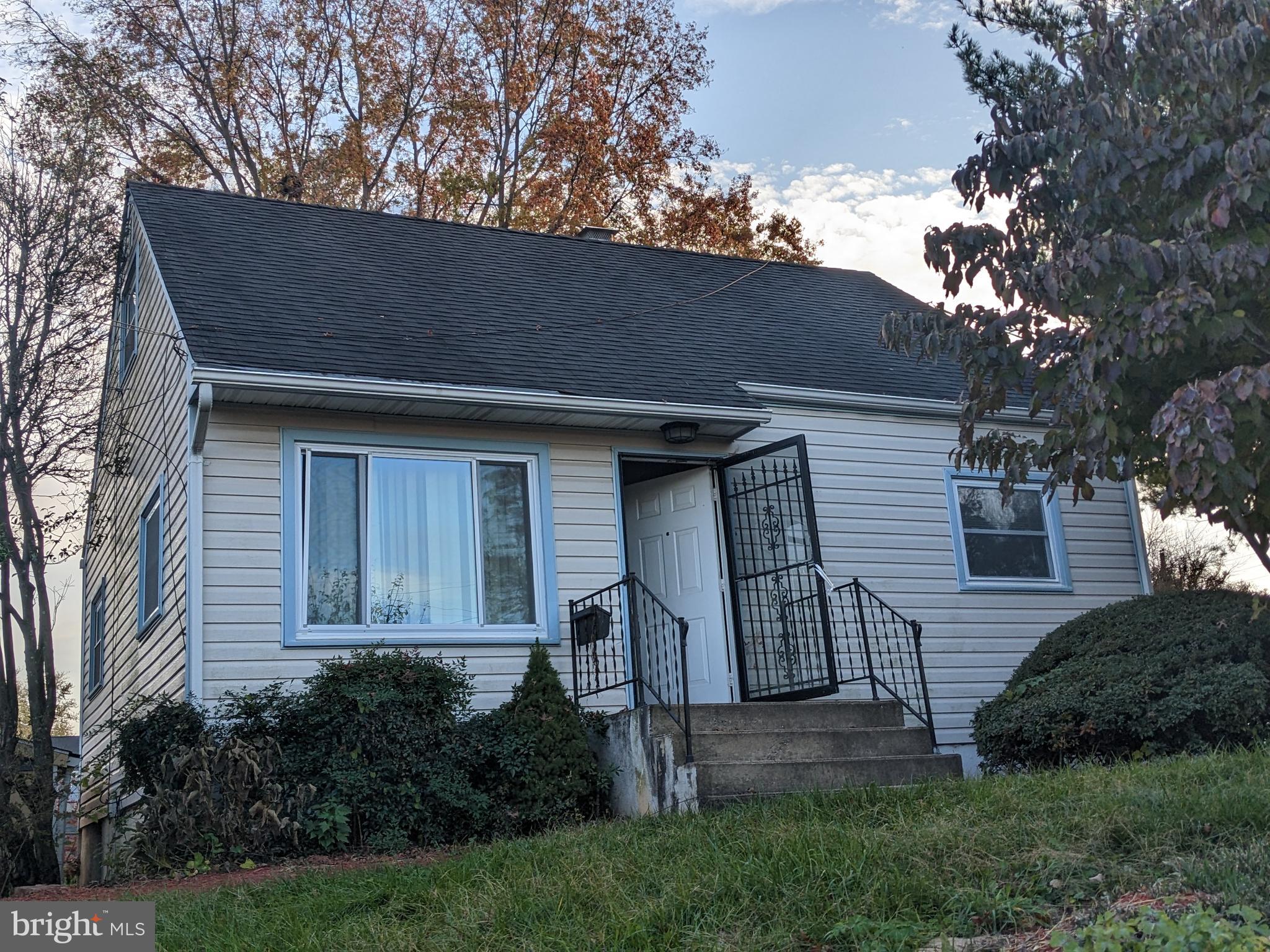 MANASSAS PARK - Residential Lease