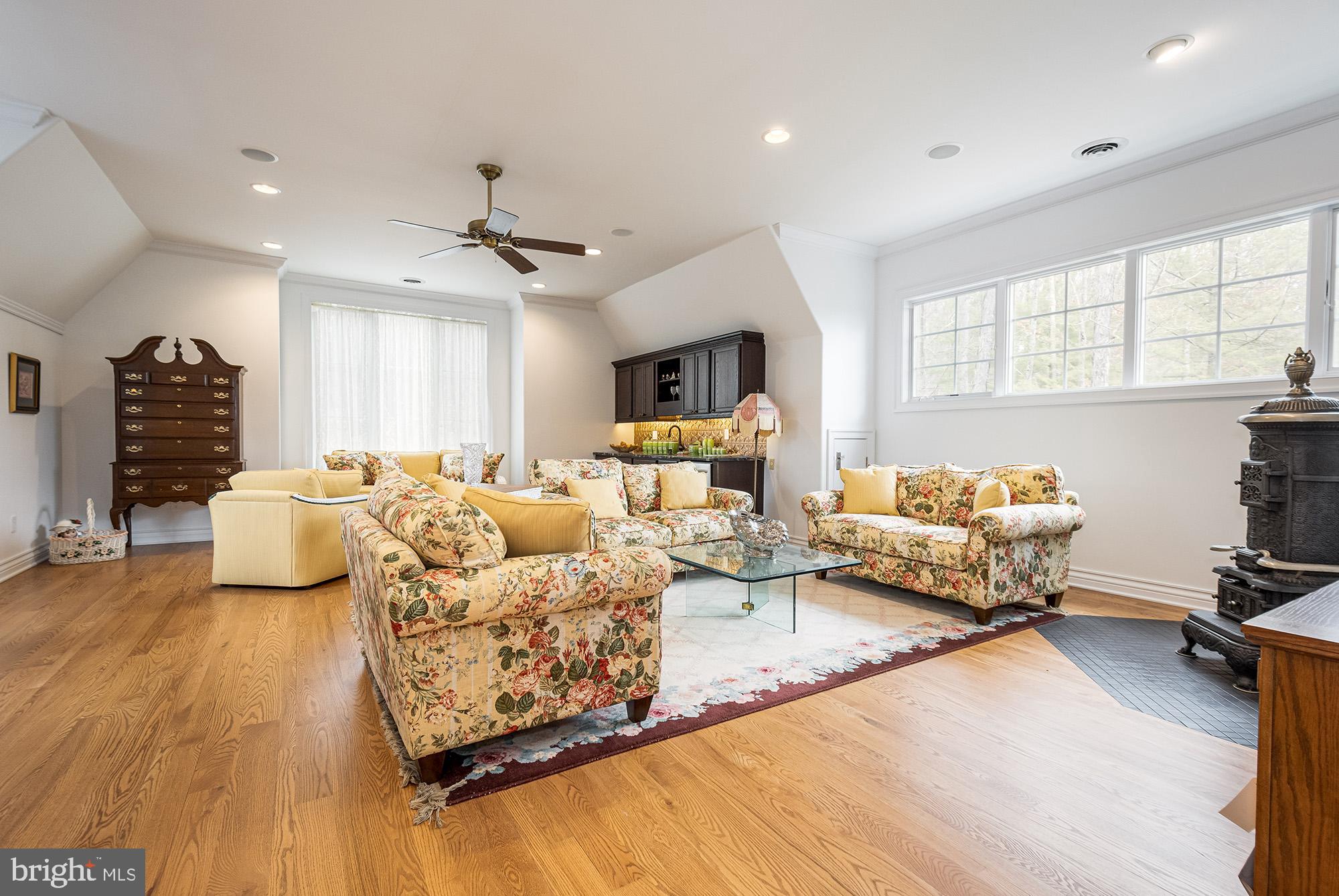 MEADOW MOUNTAIN - Residential