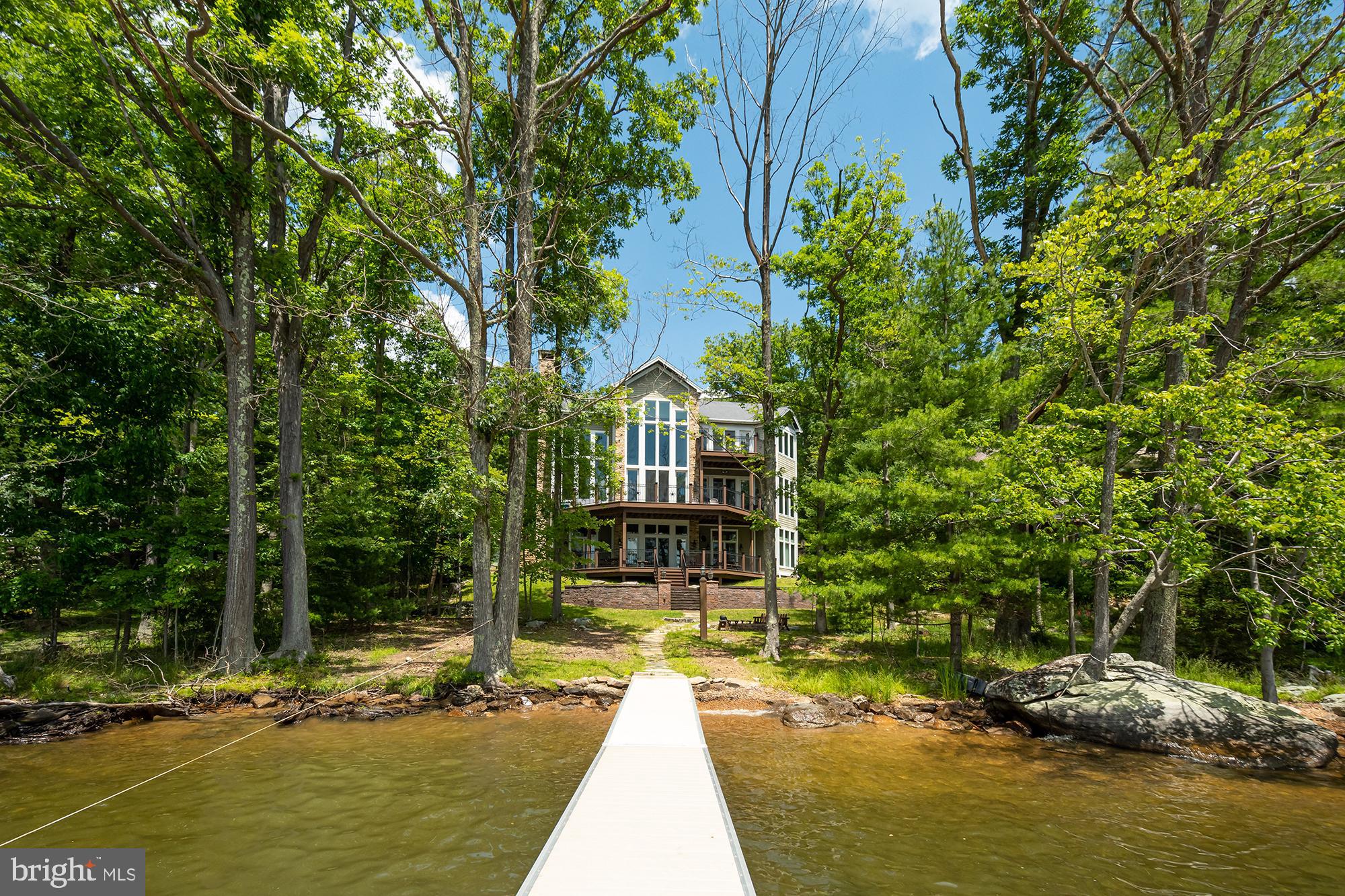 MEADOW MOUNTAIN - Residential