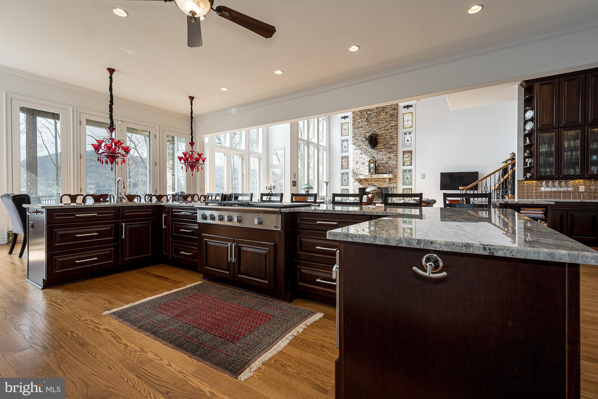 MEADOW MOUNTAIN - Residential