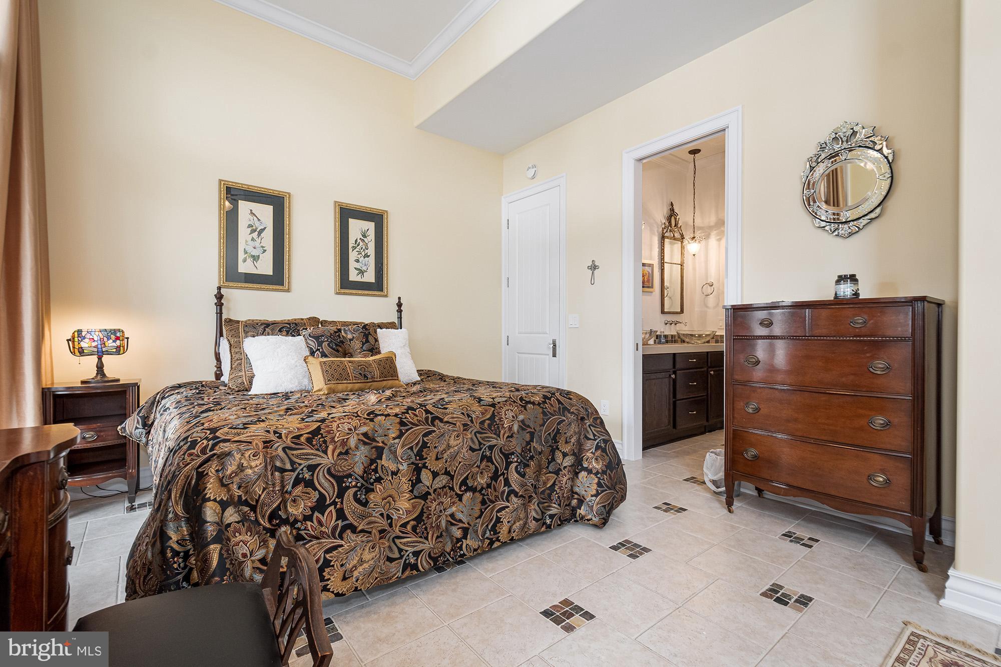 MEADOW MOUNTAIN - Residential