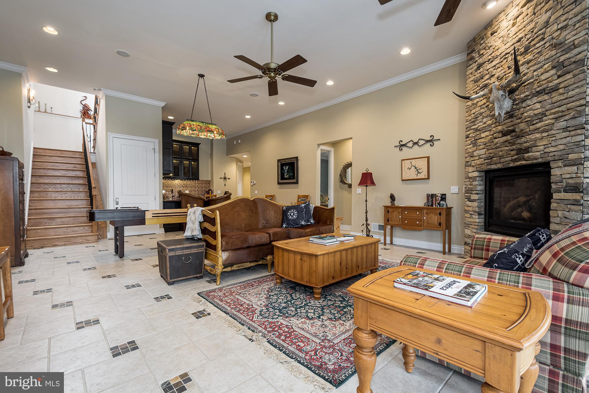 MEADOW MOUNTAIN - Residential