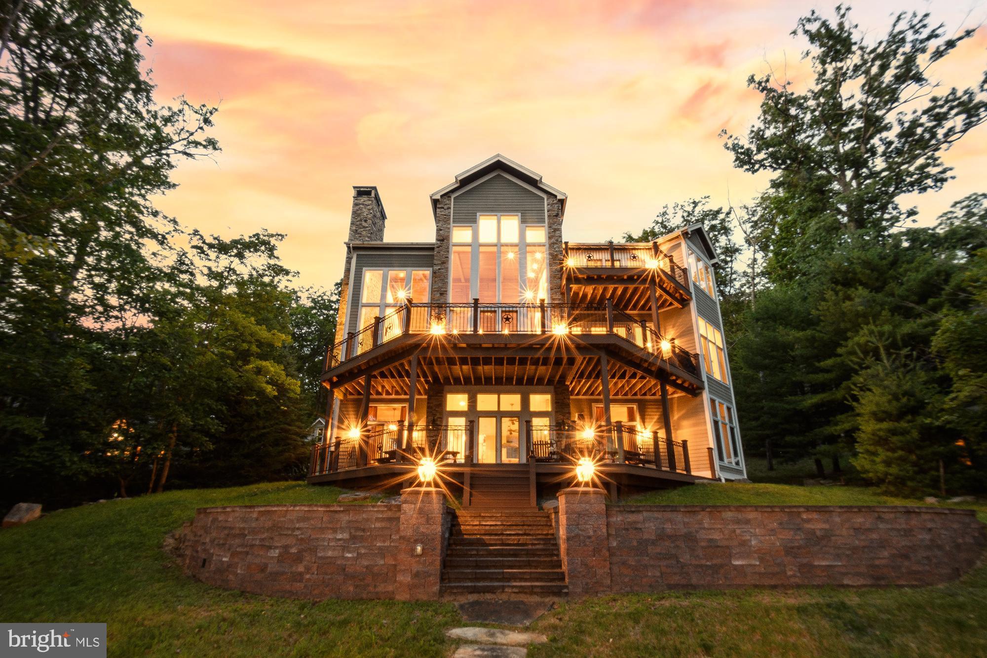 MEADOW MOUNTAIN - Residential