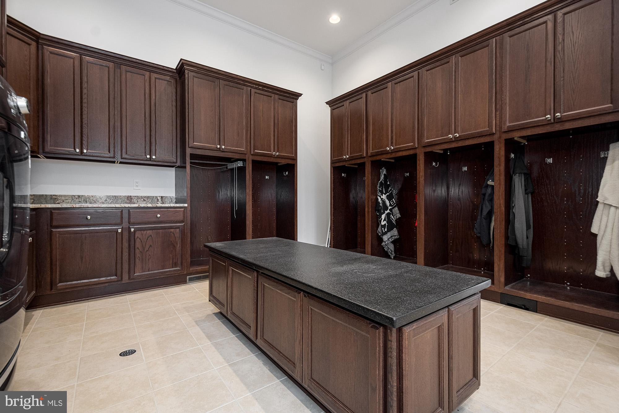 MEADOW MOUNTAIN - Residential