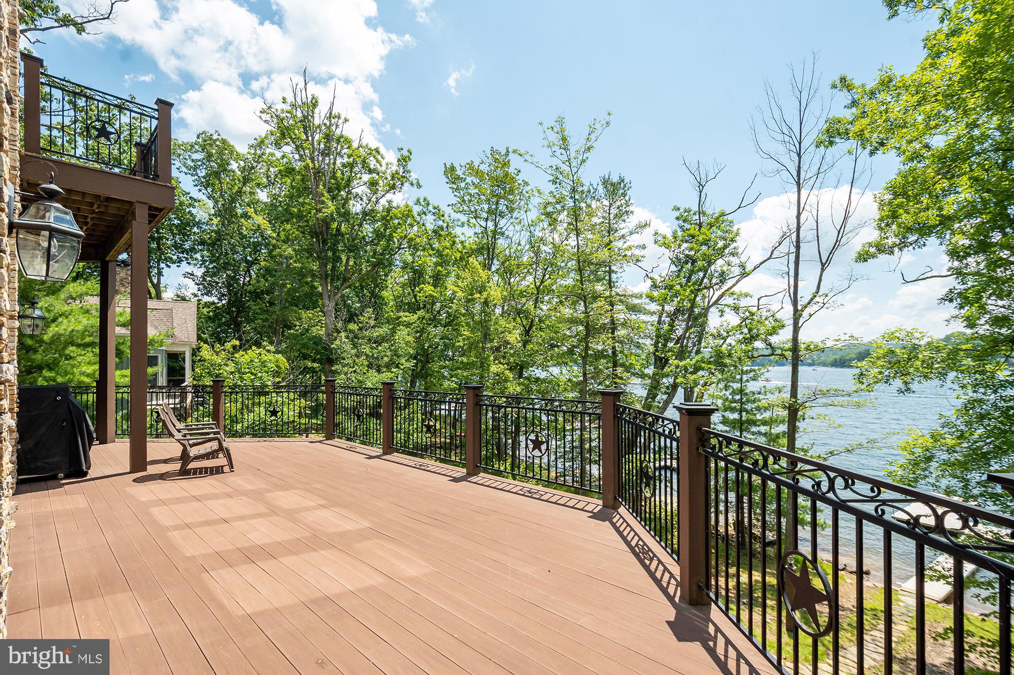 MEADOW MOUNTAIN - Residential