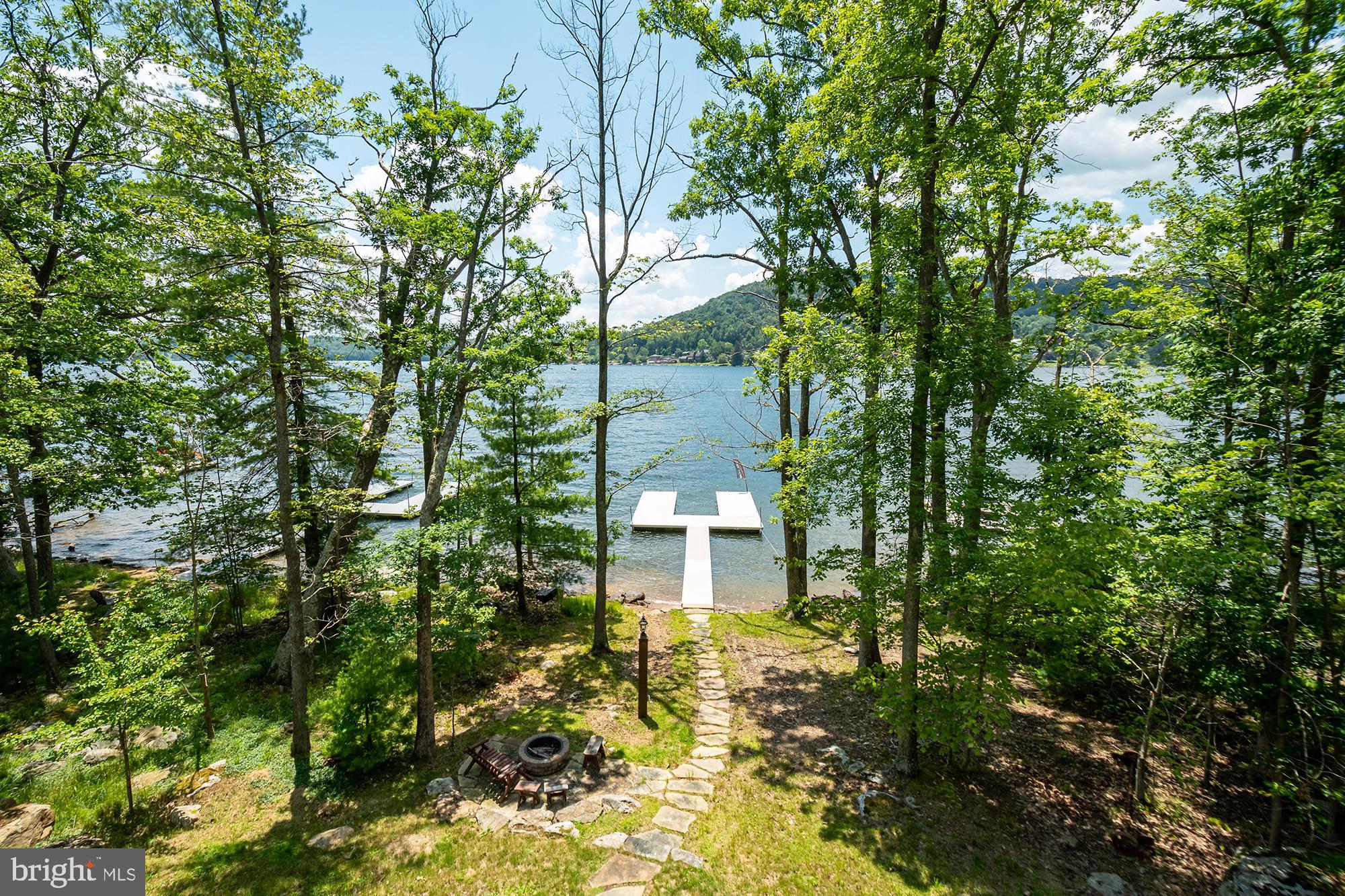 MEADOW MOUNTAIN - Residential