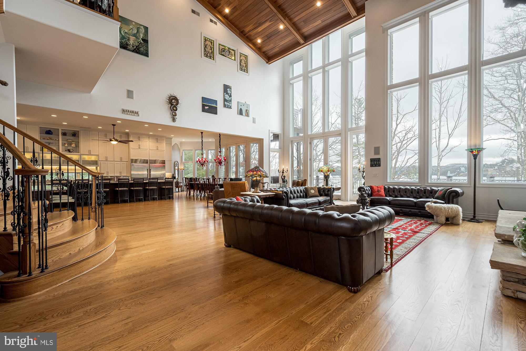 MEADOW MOUNTAIN - Residential